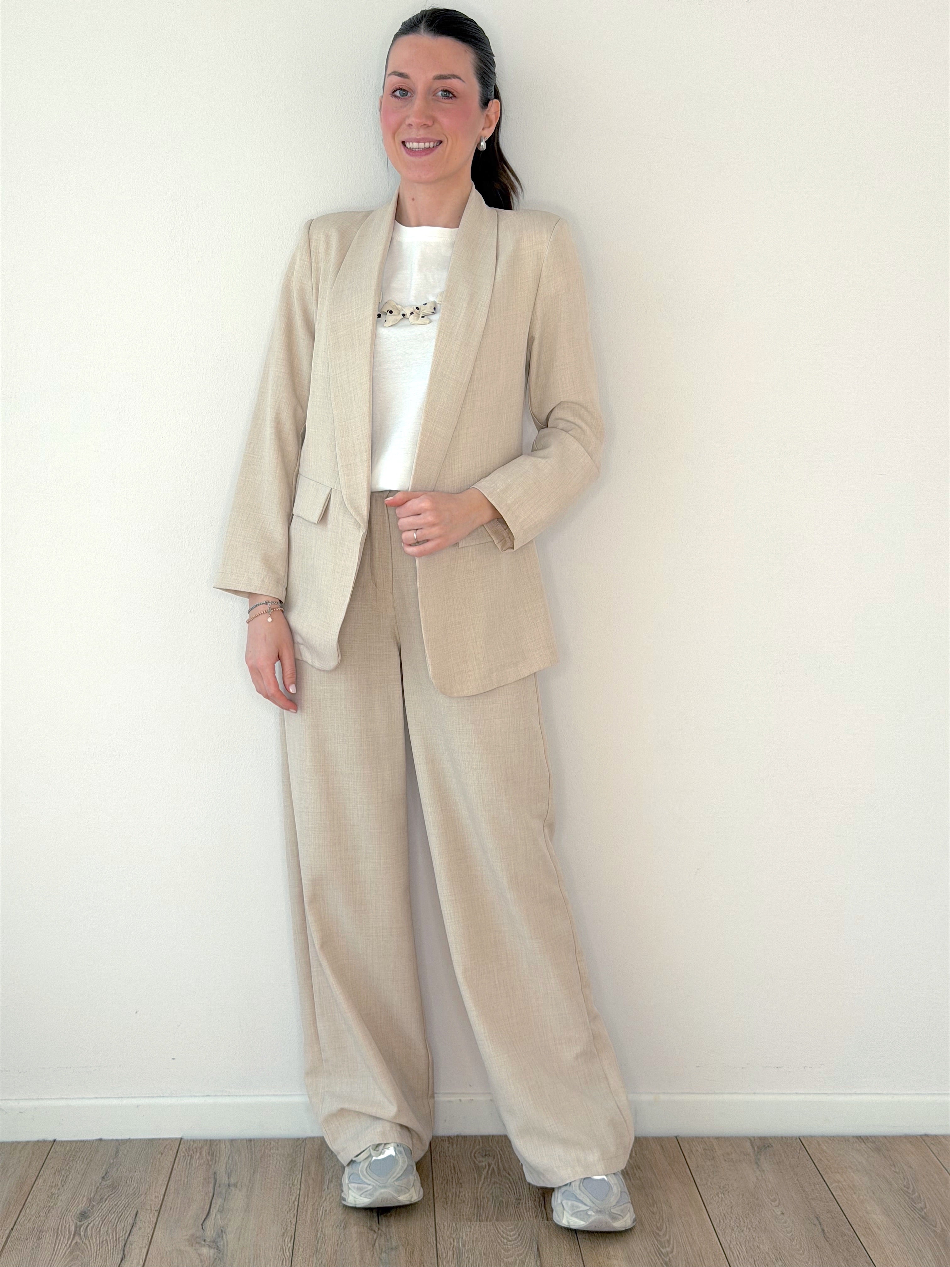 TAILLEUR BEIGE AMANDA