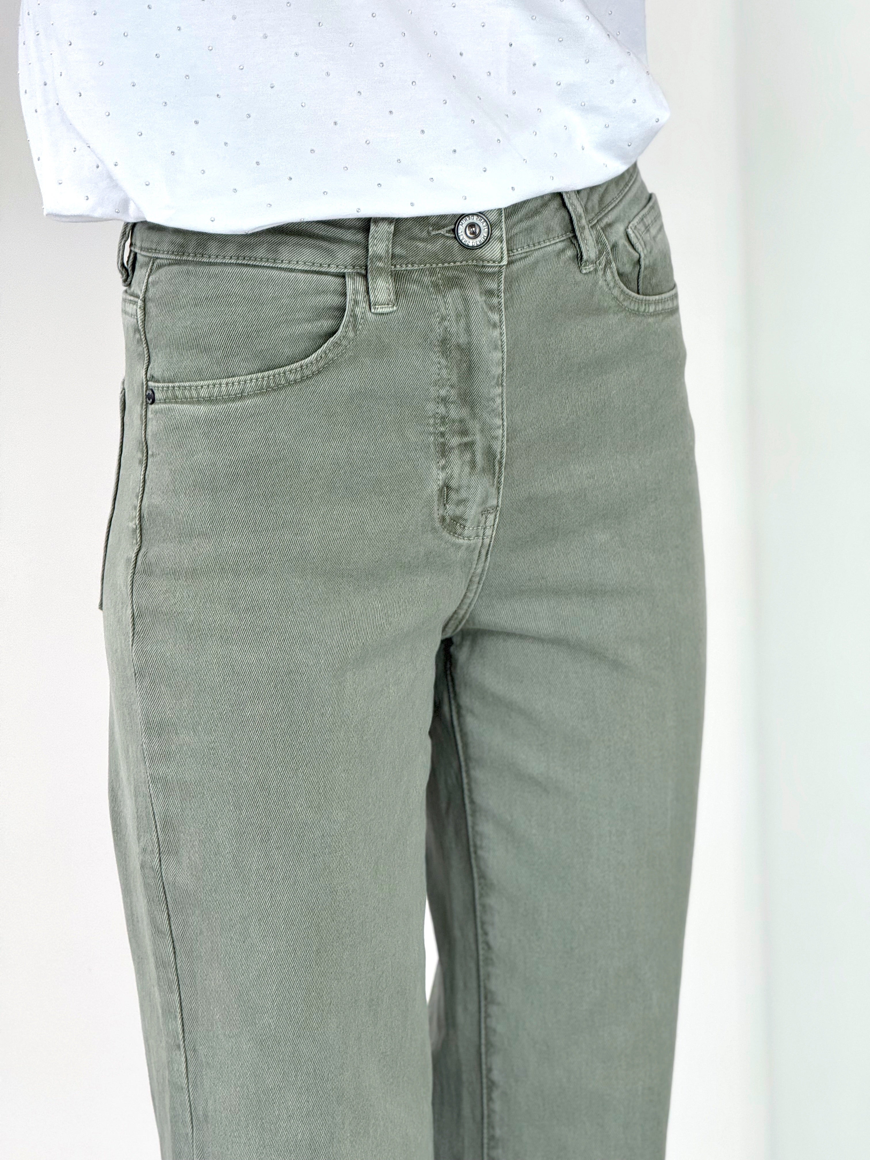 Jeans verde militare risvolto 3