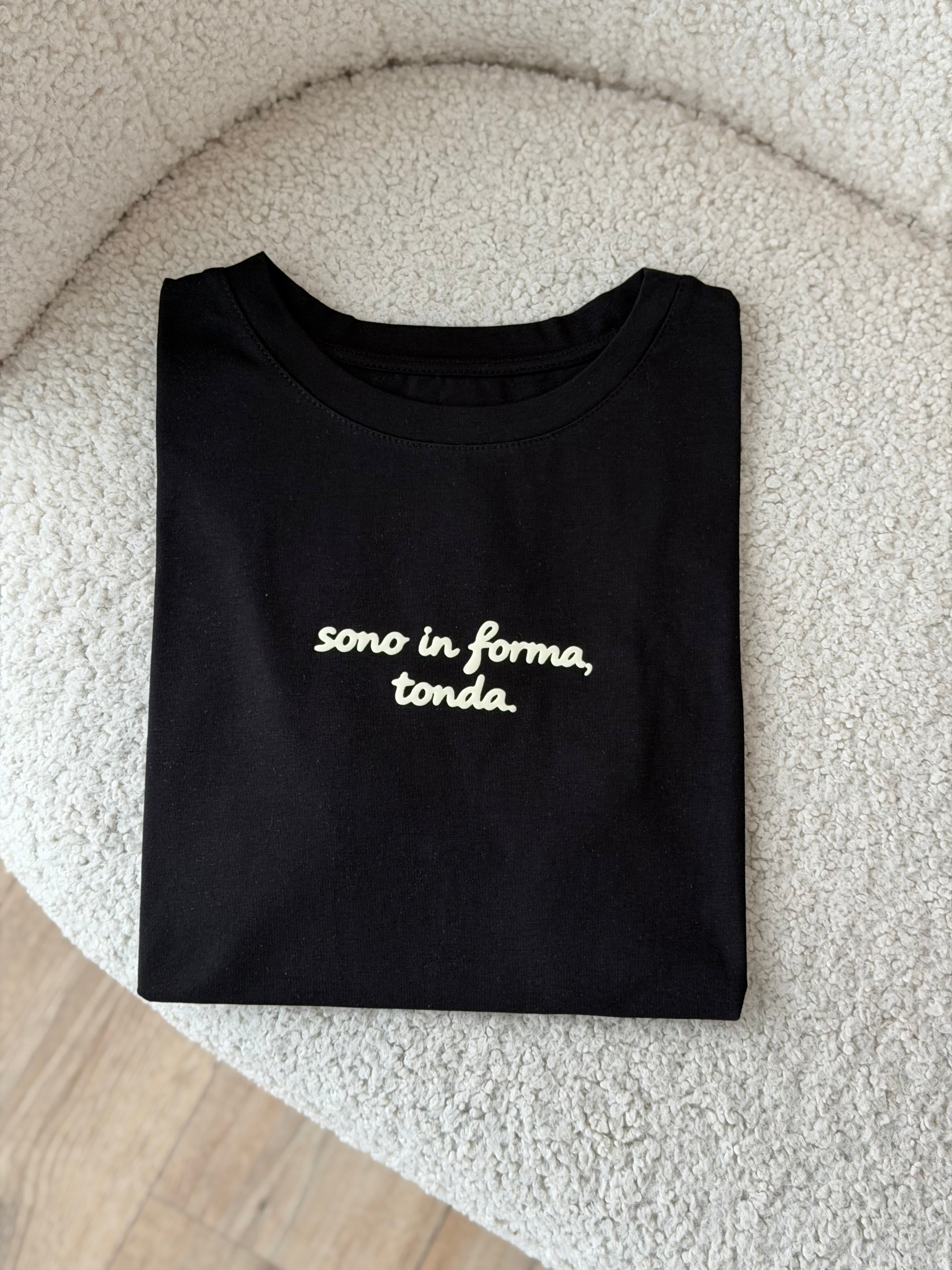 T-SHIRT CON SCRITTE