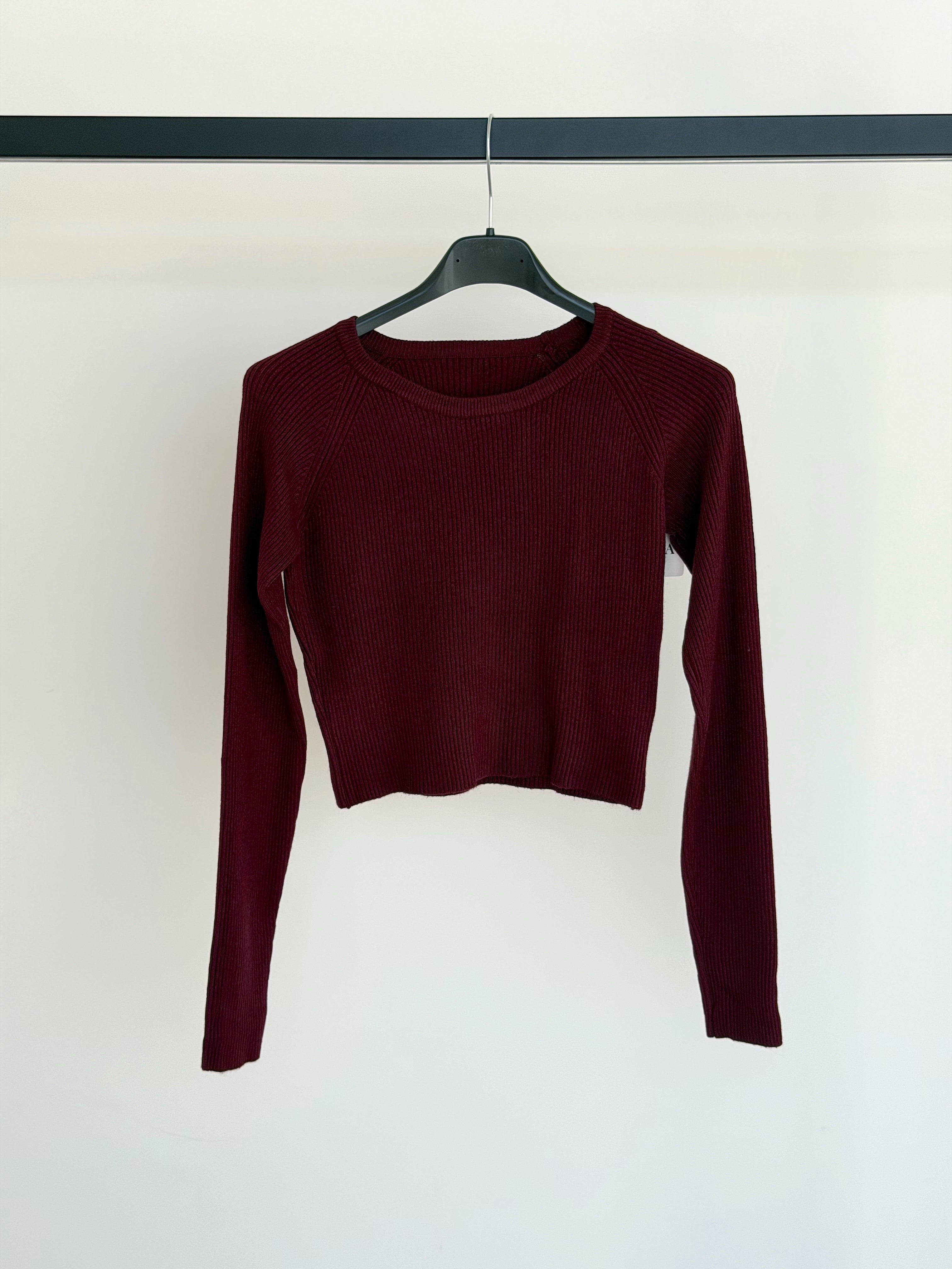 TOP A COSTINE MANICA LUNGA