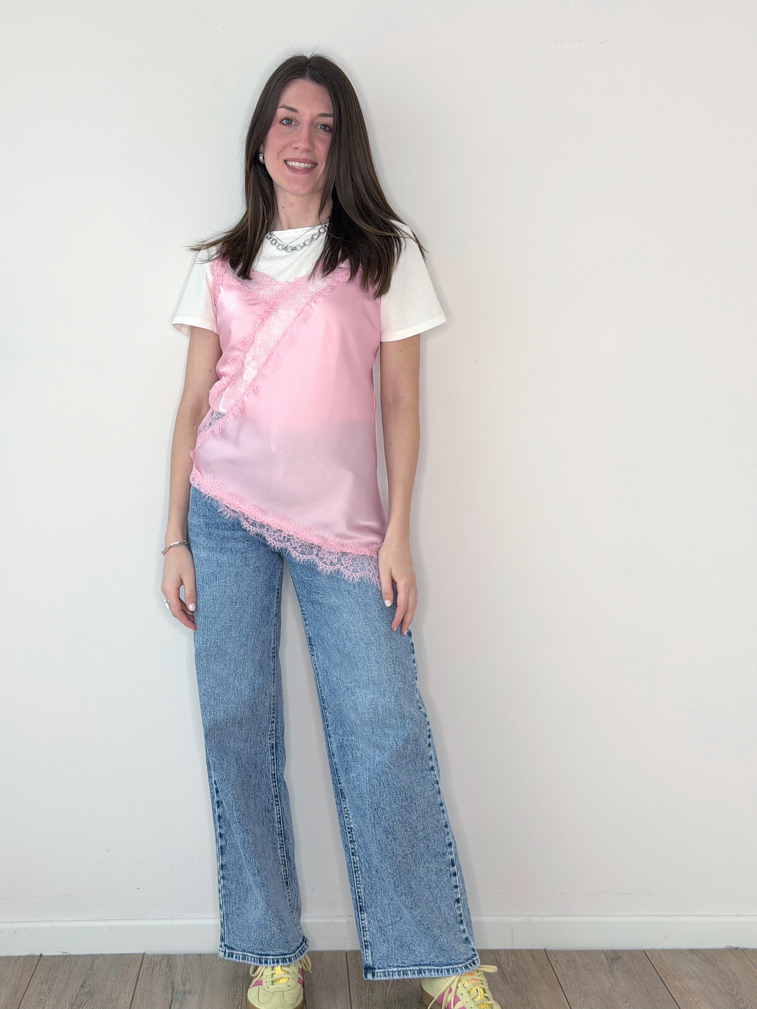 CANOTTIERA ASSIMETRICA CON PIZZO