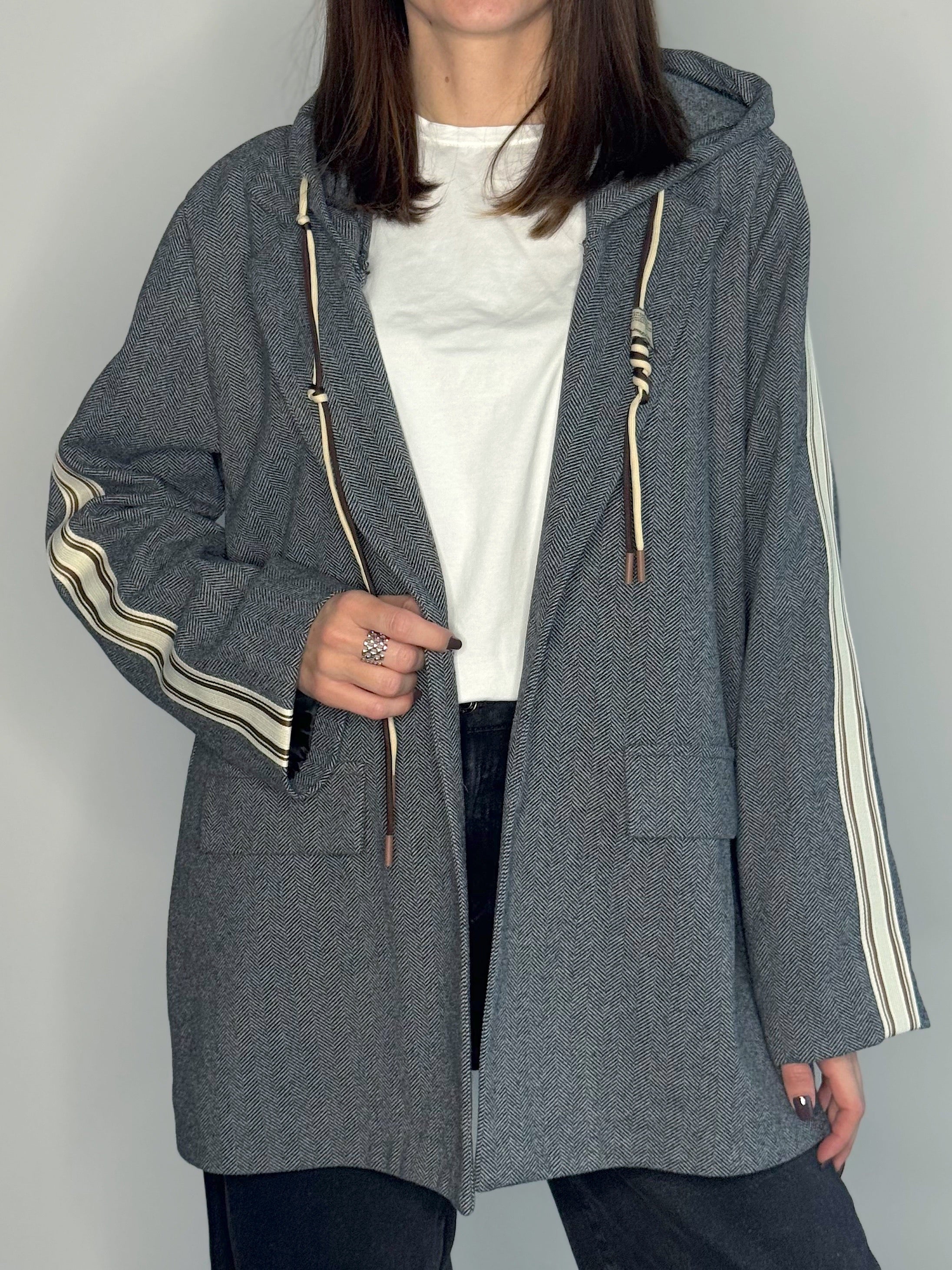 GIACCA CON CAPPUCCIO