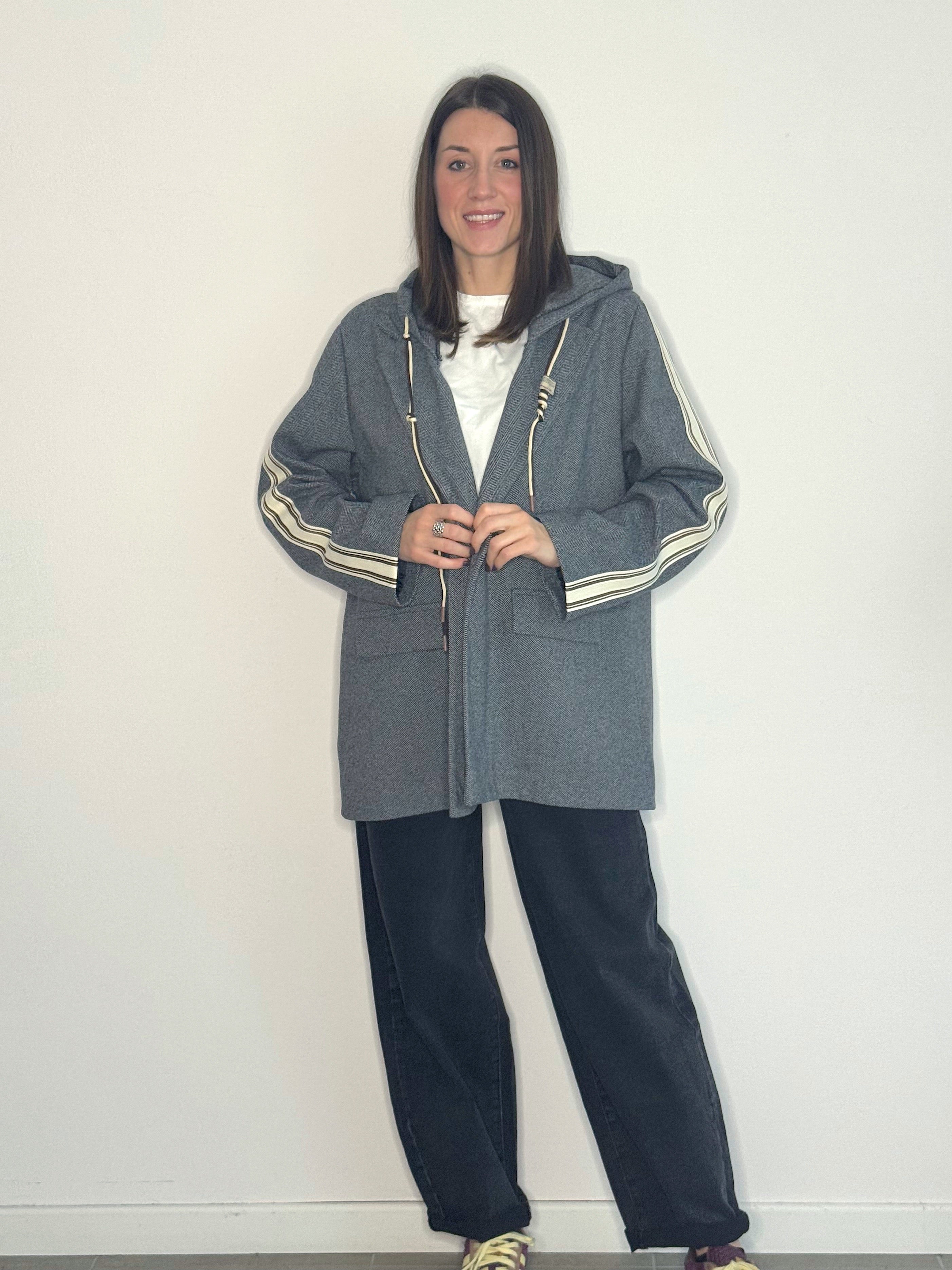 GIACCA CON CAPPUCCIO