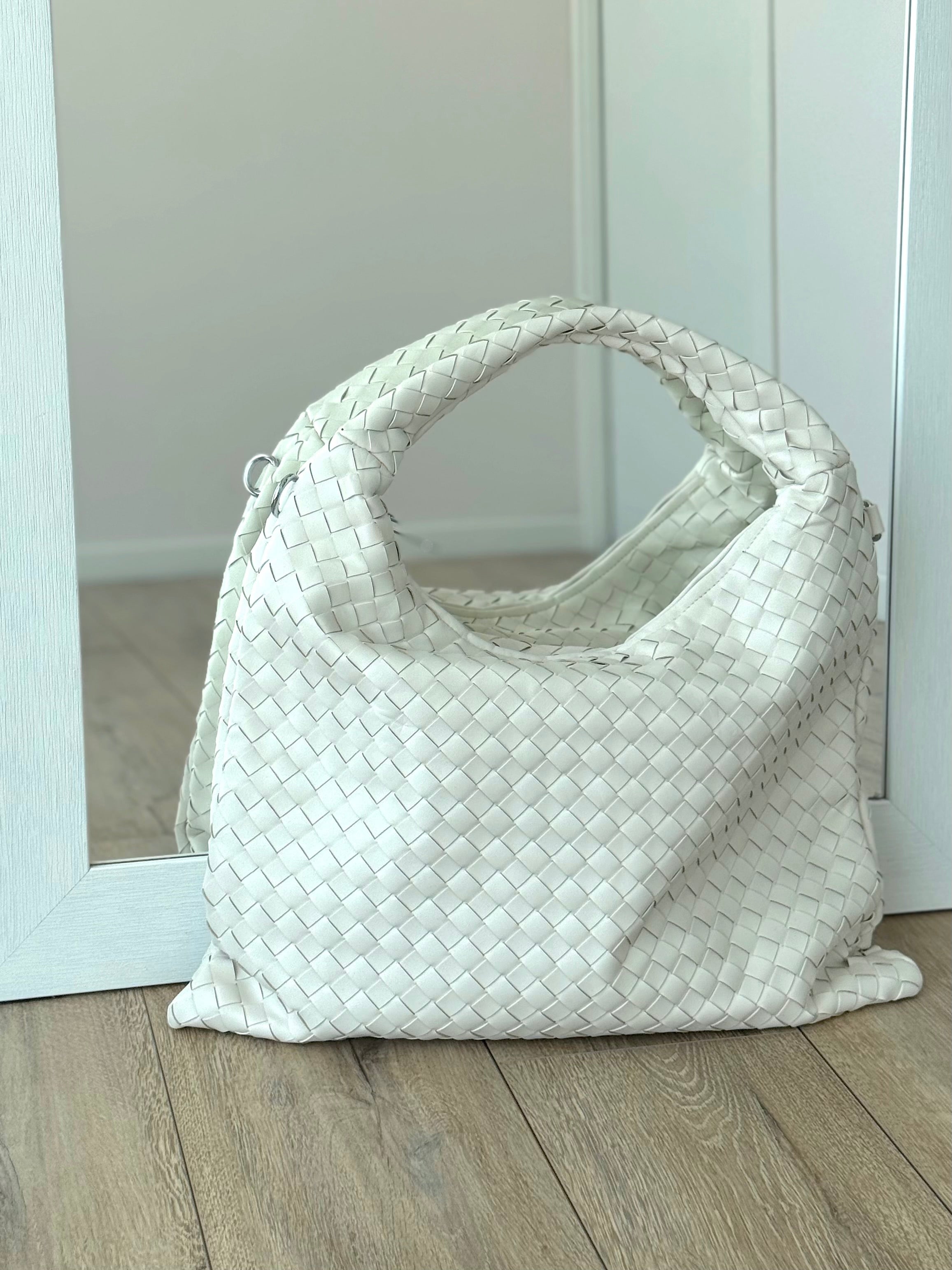 BORSA ROBERTA