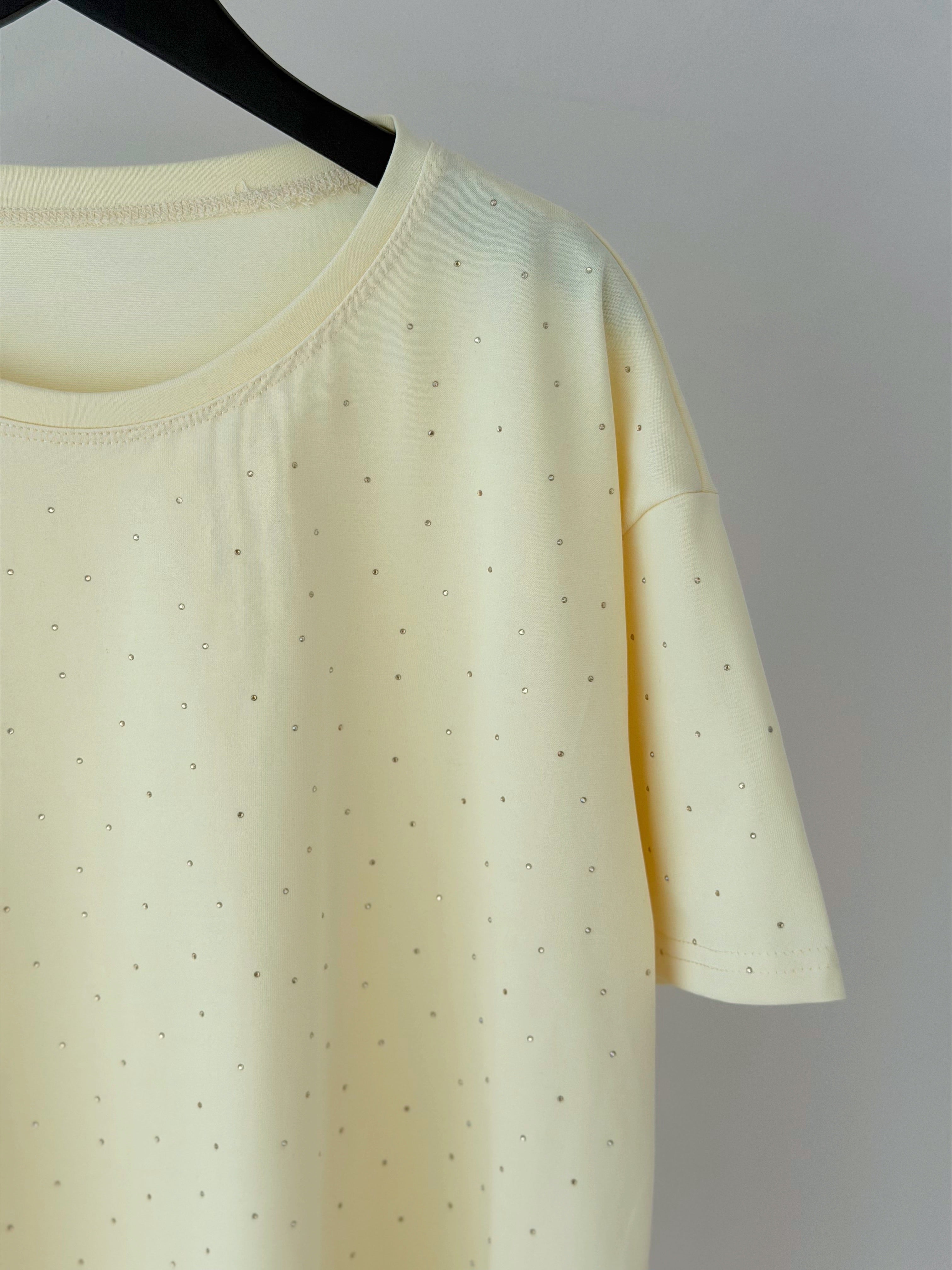 T-SHIRT OVER CON STRASS