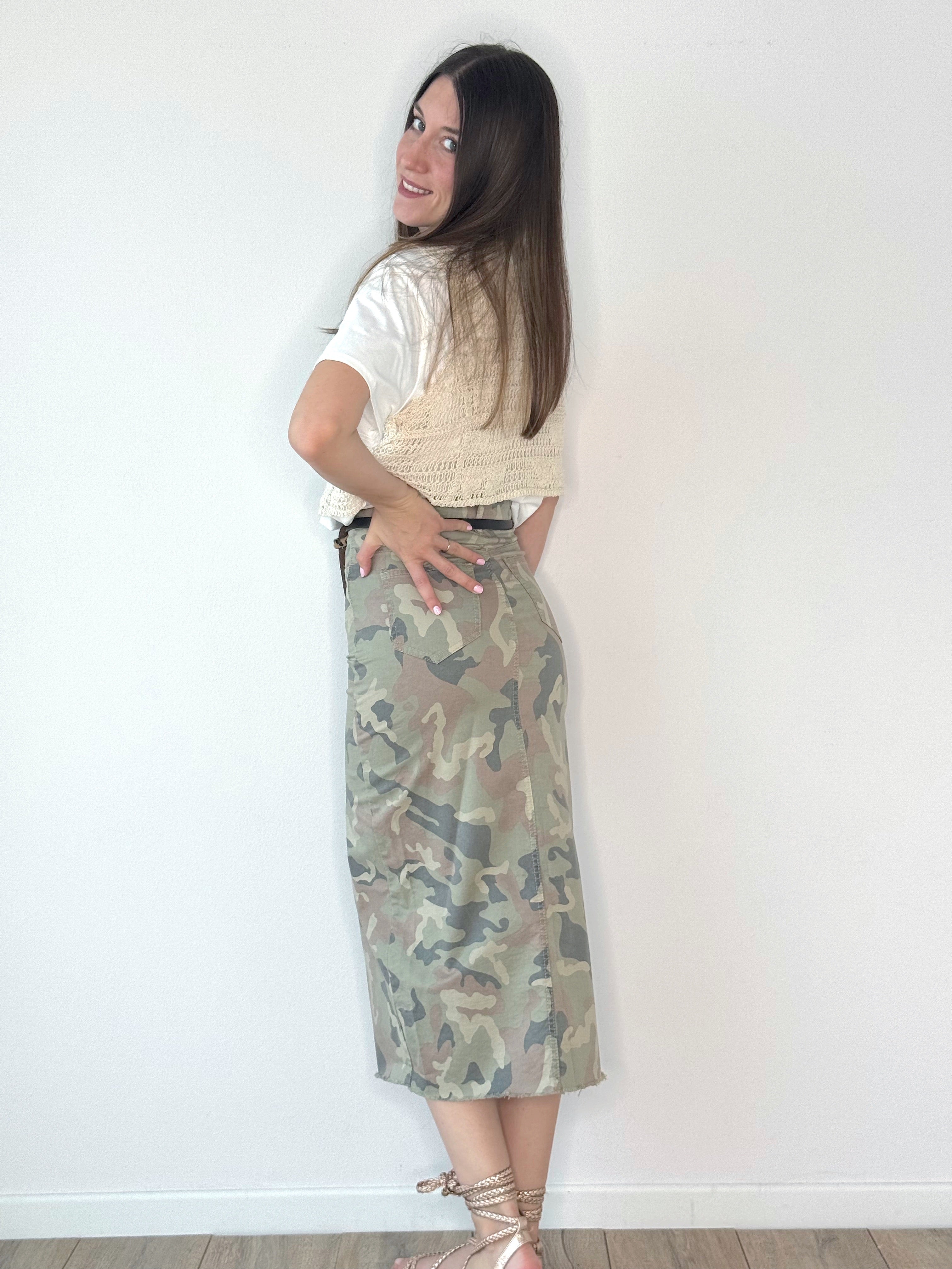 GONNA MILITARE CON SPACCO