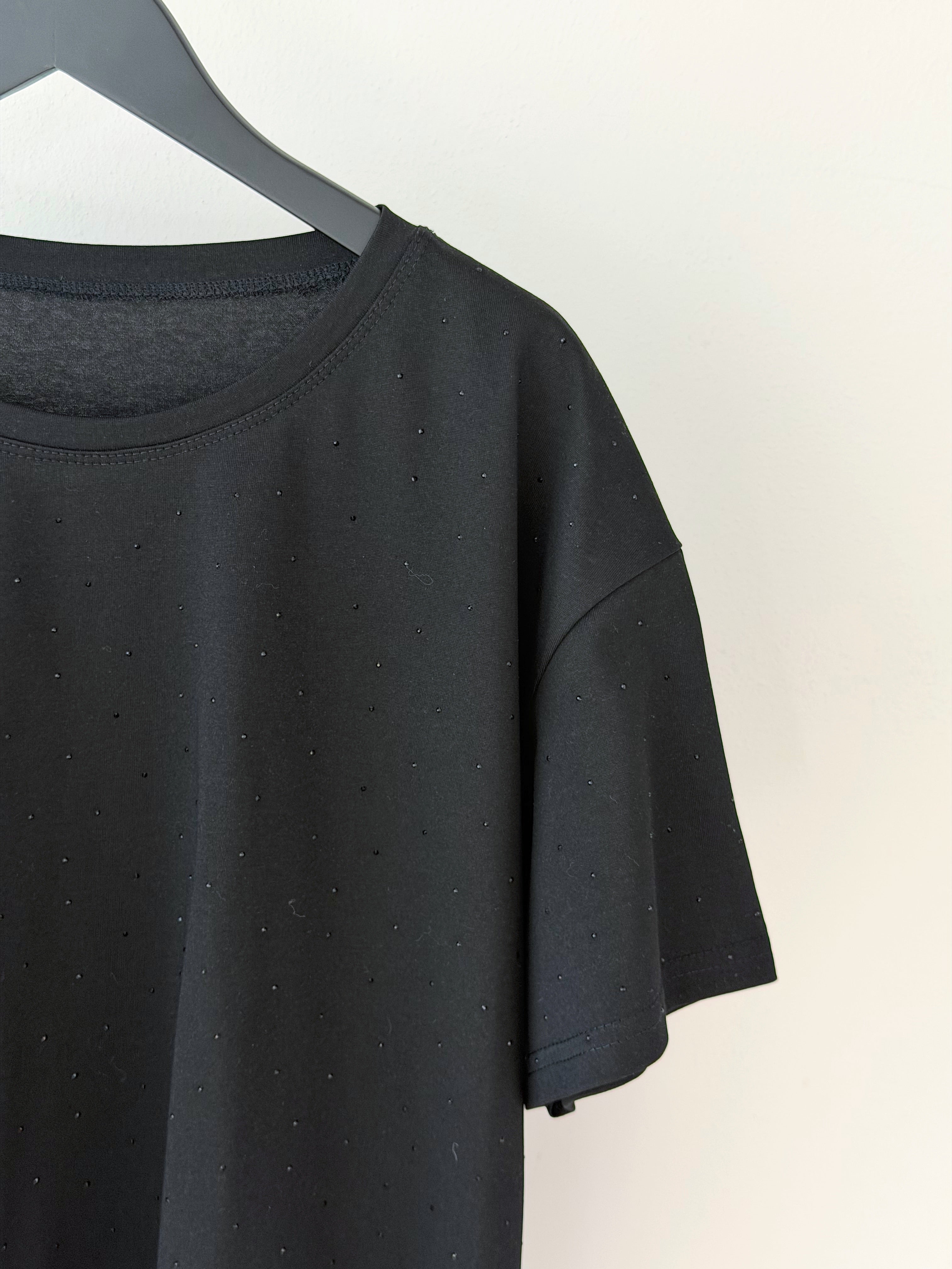 T-SHIRT OVER CON STRASS