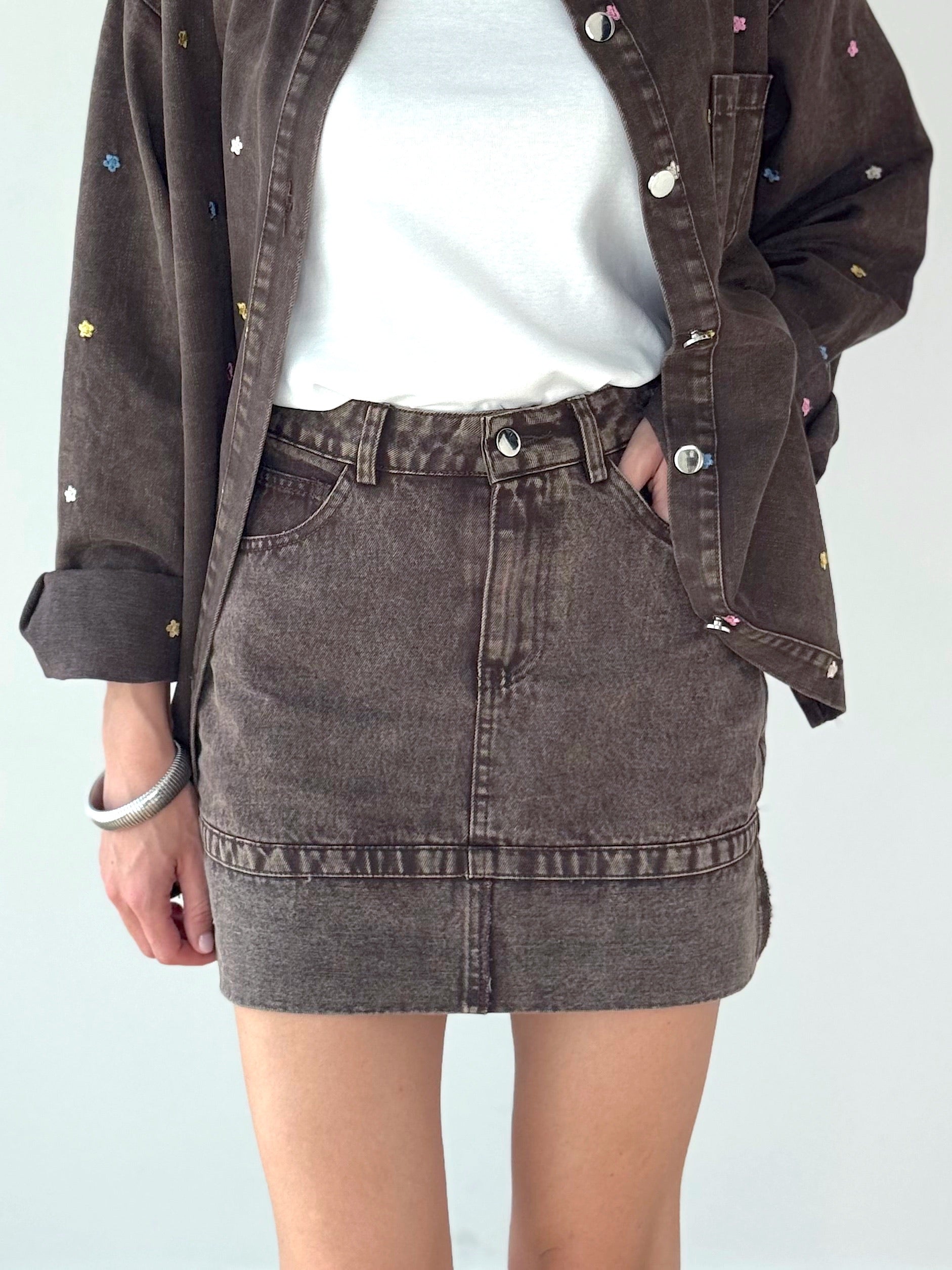 GONNA DENIM MARRONE CON RISVOLTO