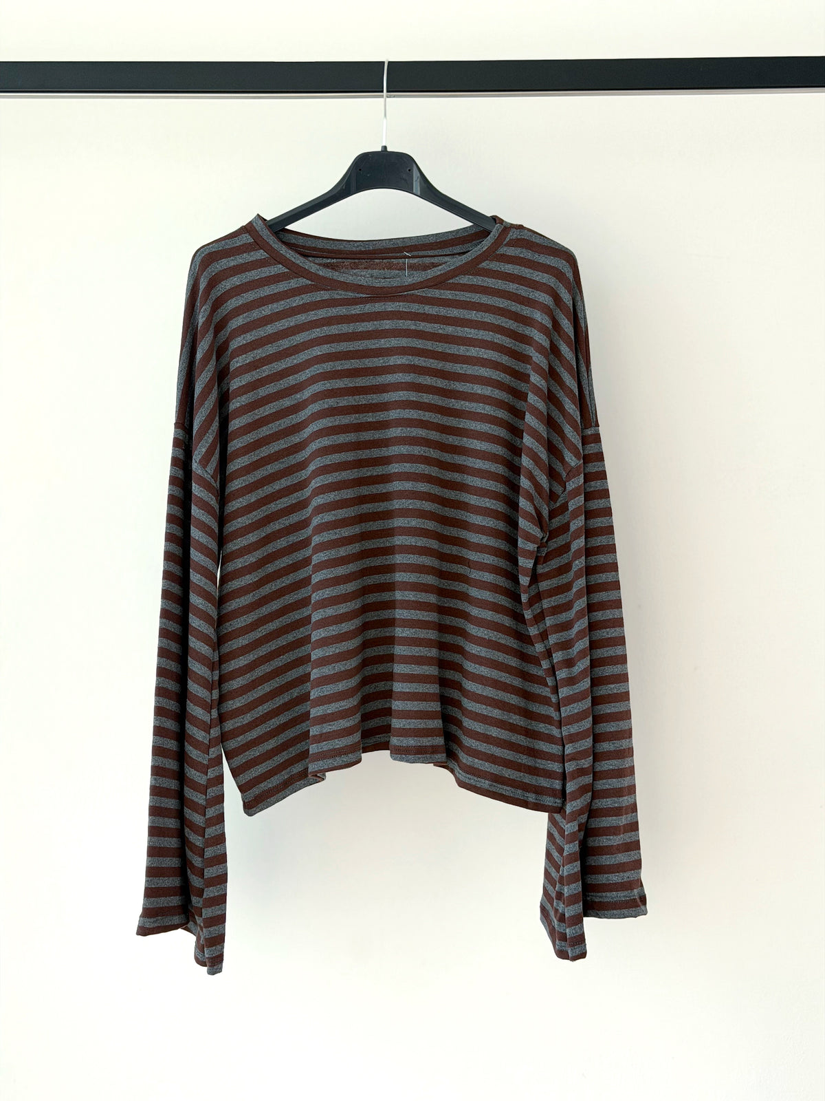 LONGSLEEVE OVERSIZE A RIGHE IN 100% cotone