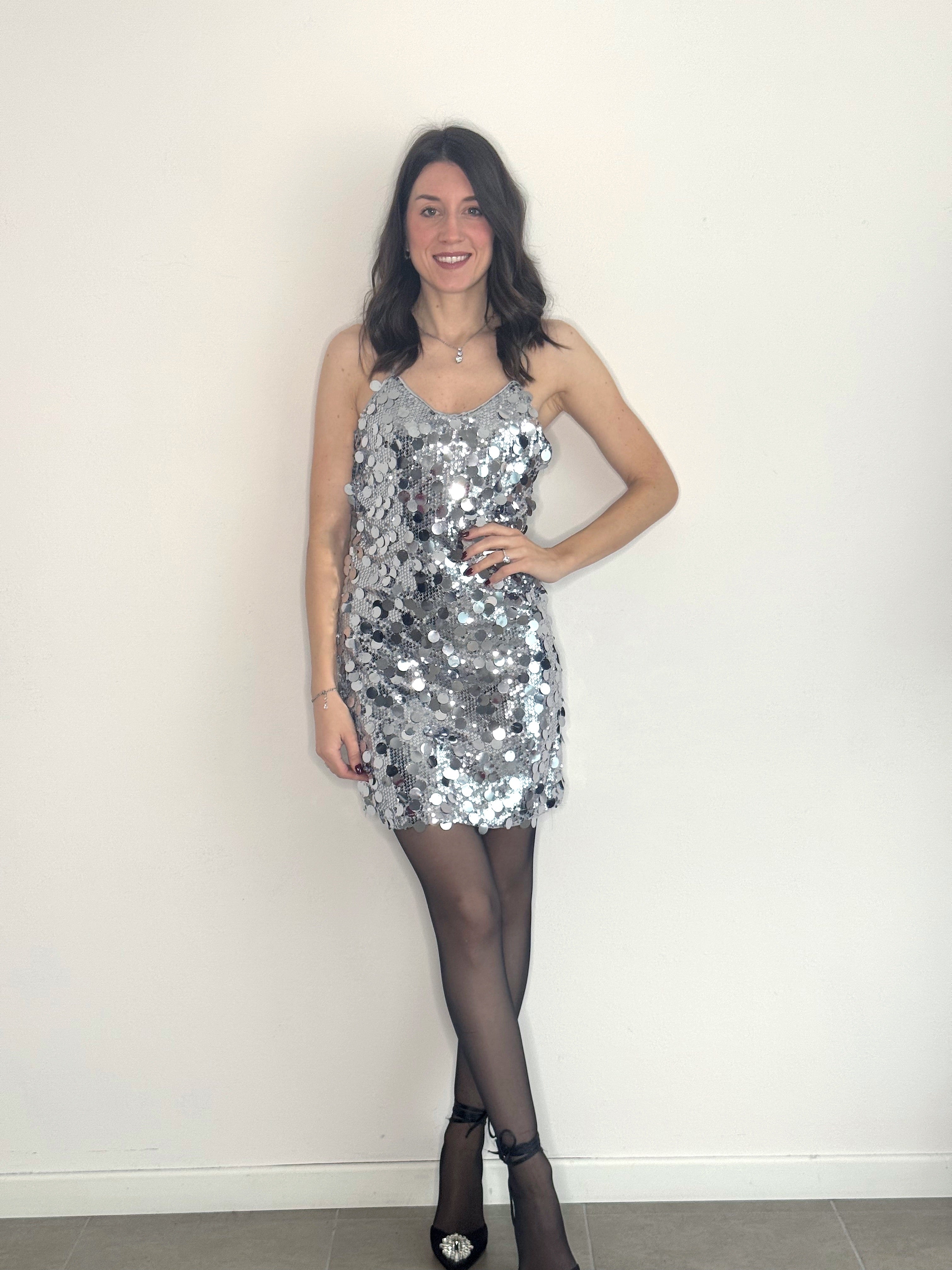 VESTITINO KIM CON PAILETTES ARGENTO