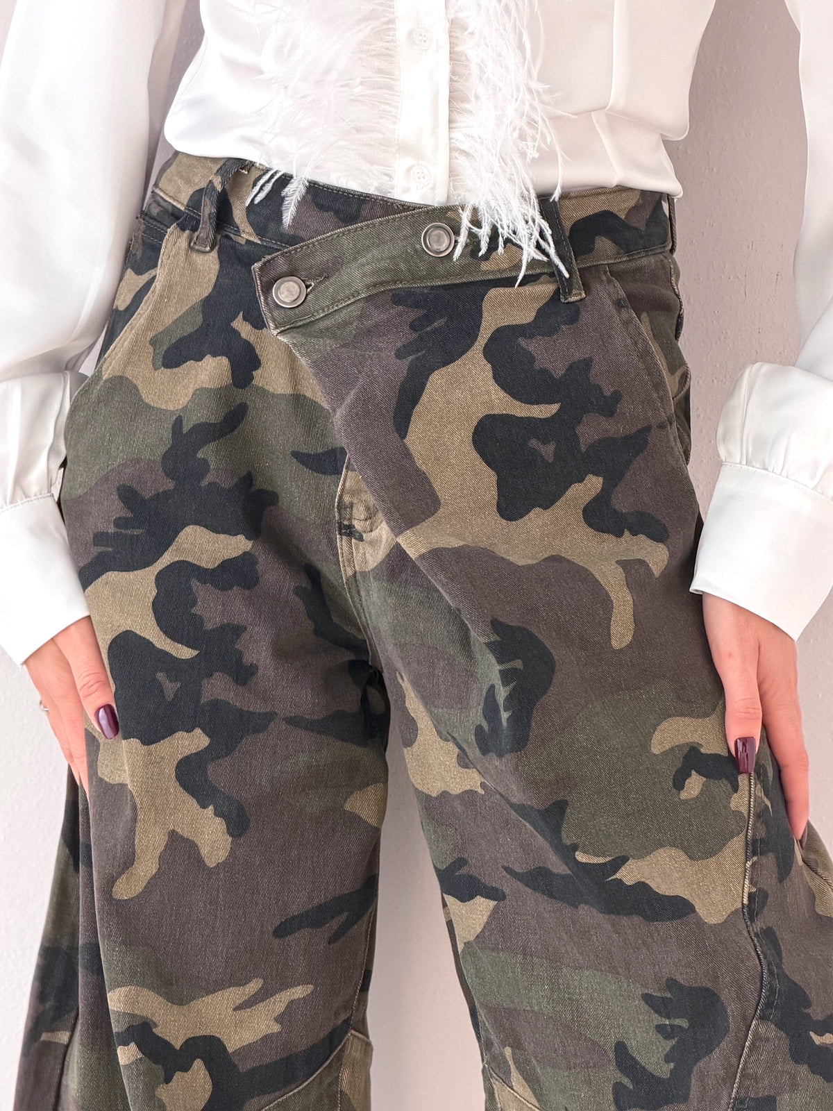 DENIM CRISS CROSS BALLOON CAMOUFLAGE