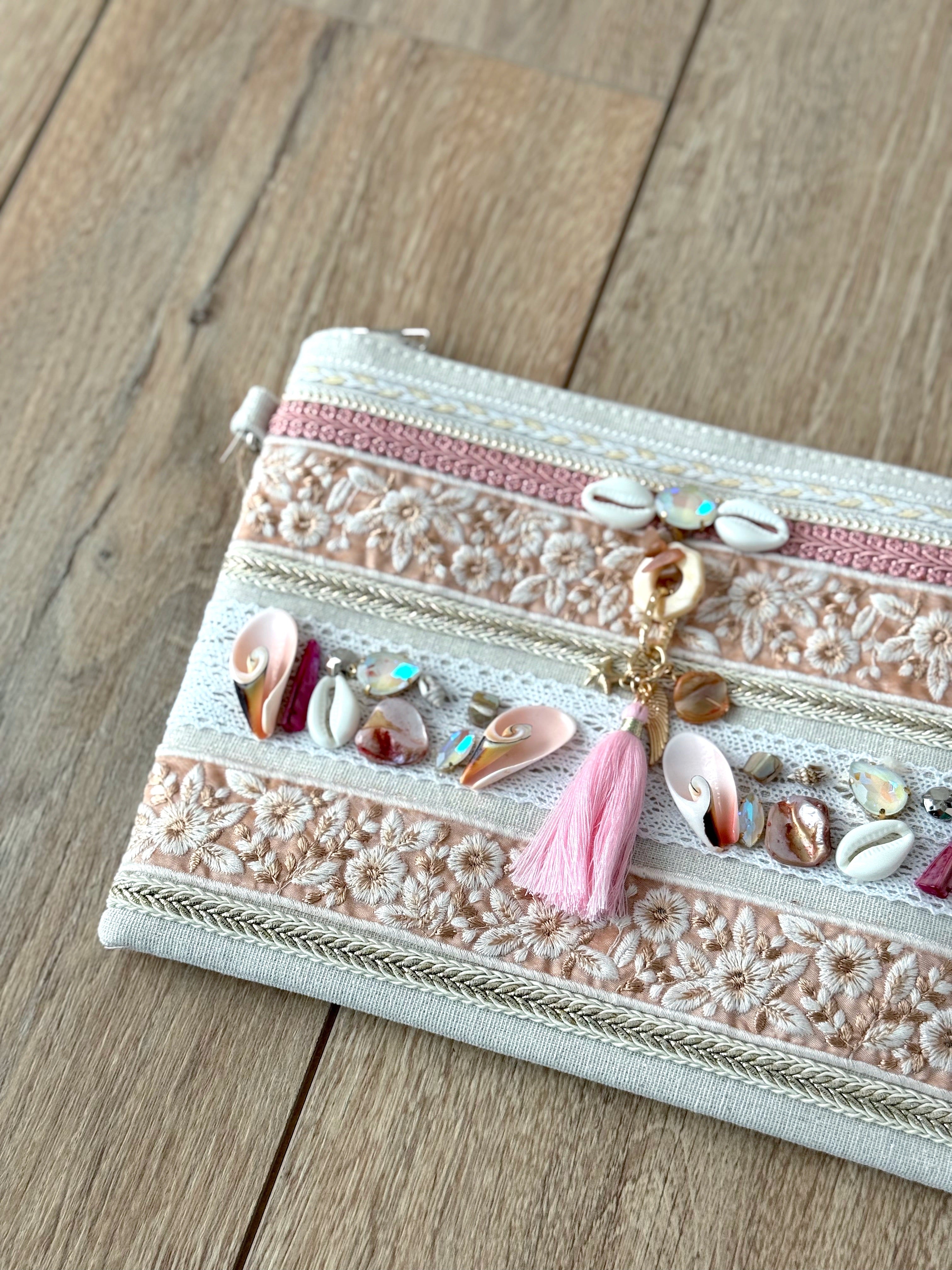 POCHETTE RAFIA & CONCHIGLIE