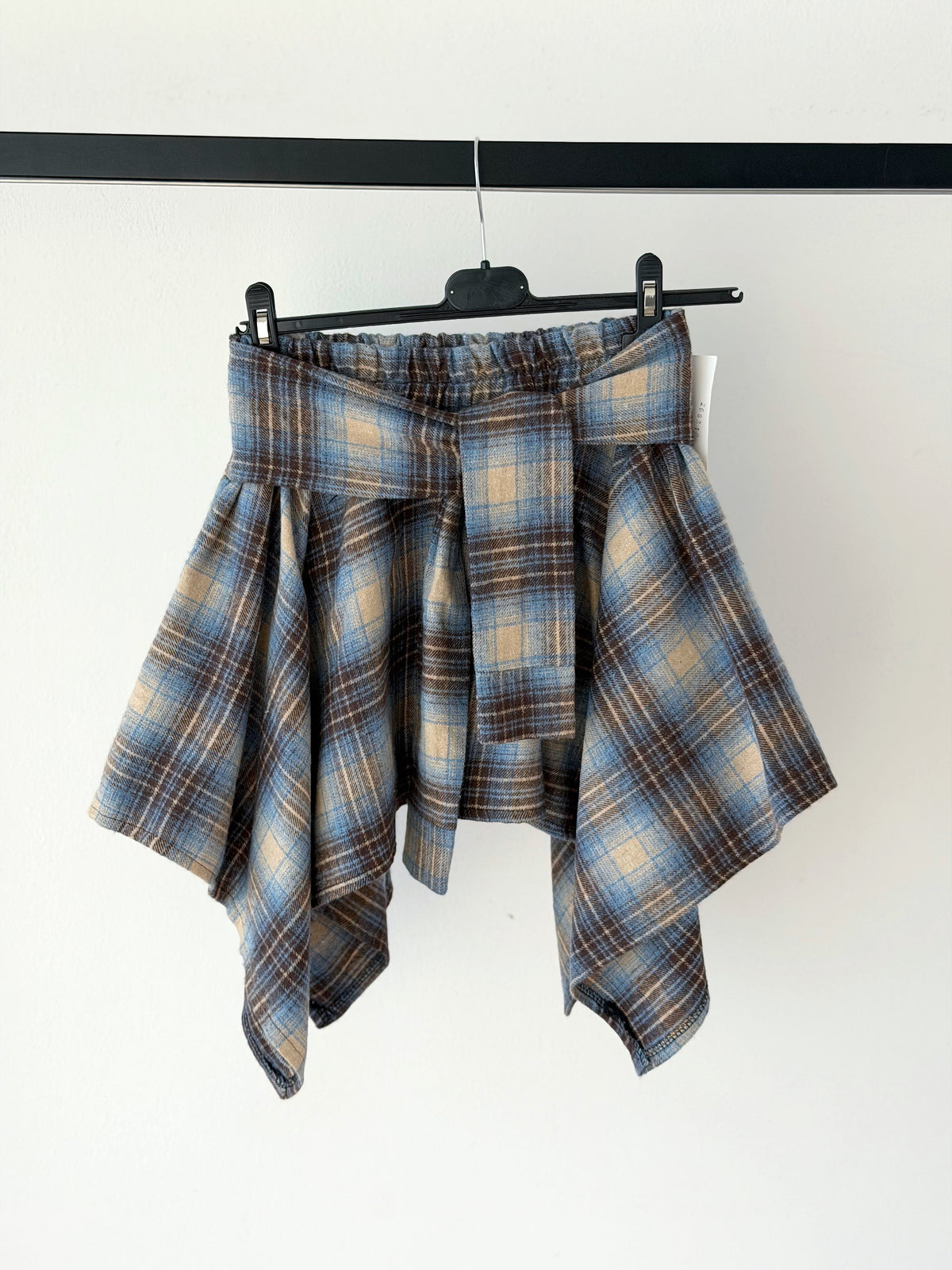 GONNA PANTALONCINO ASIMETRICA IN FLANELLA