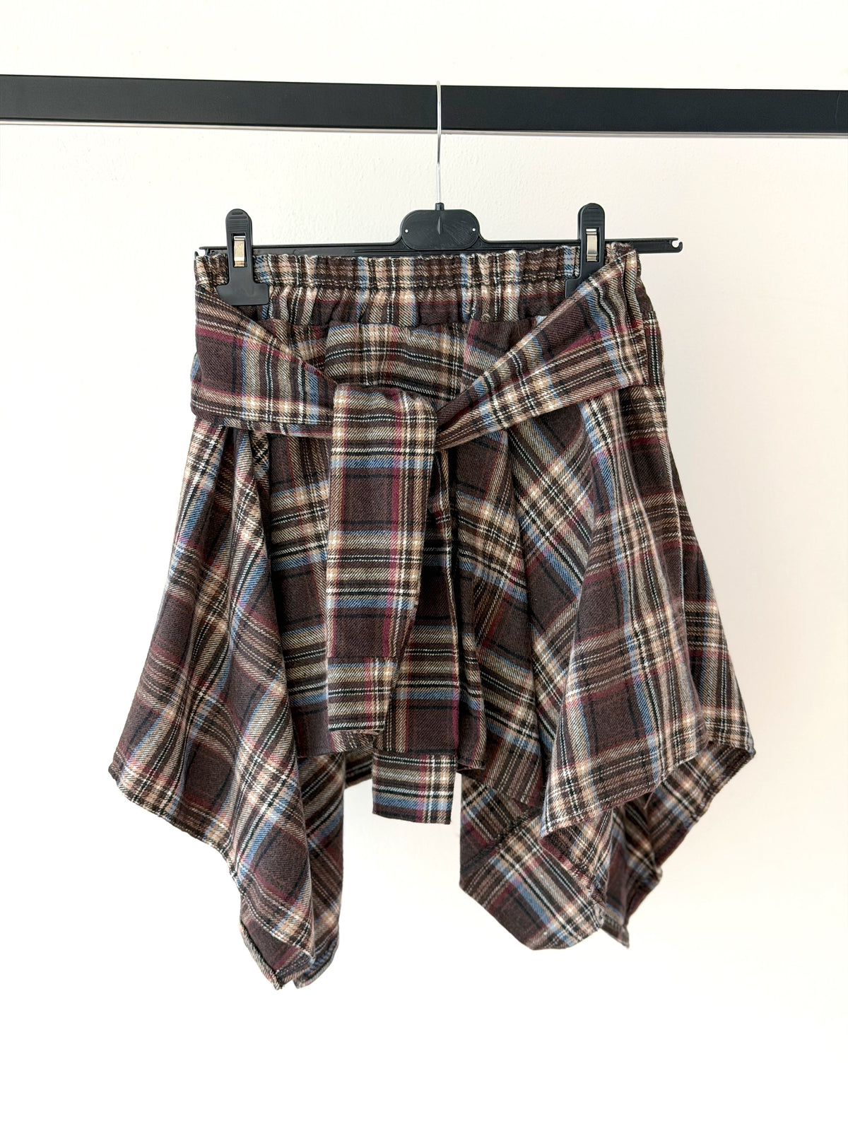 GONNA PANTALONCINO ASIMETRICA IN FLANELLA