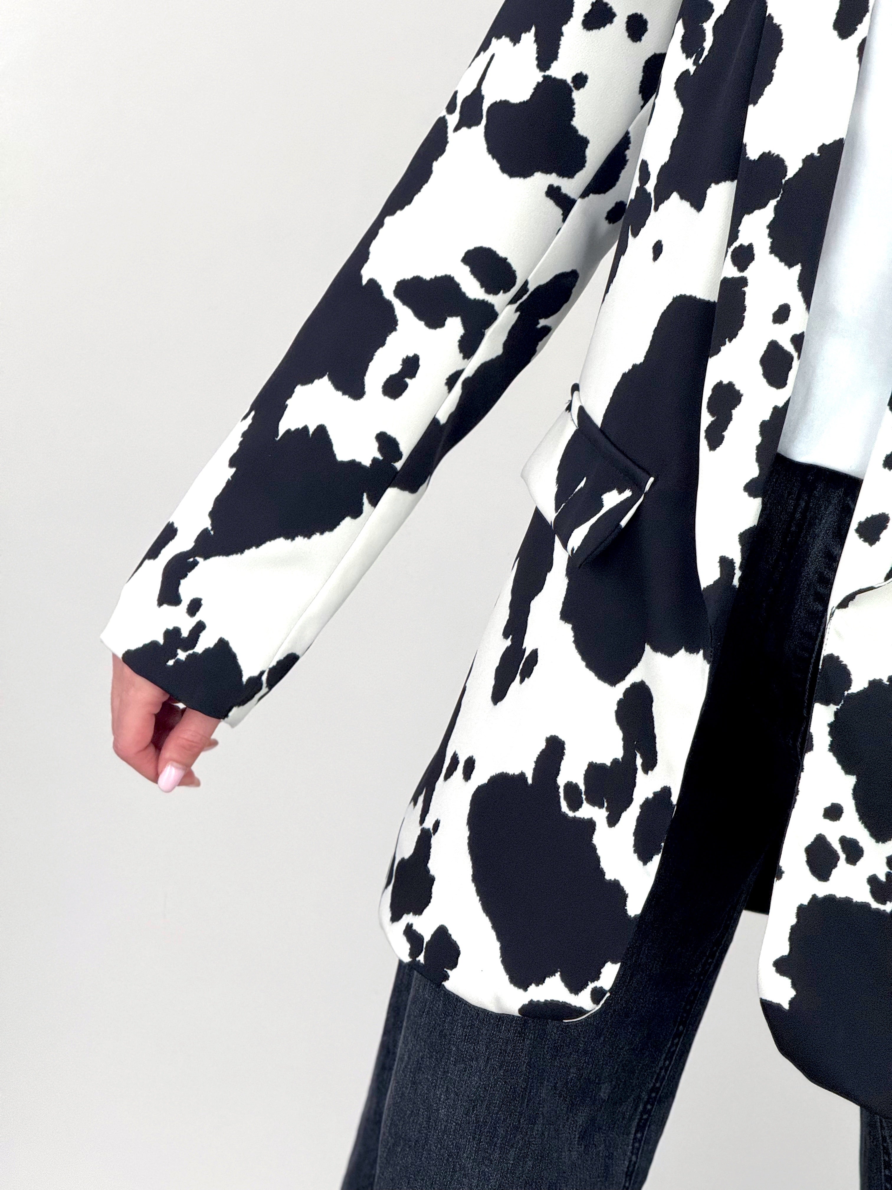 Giacca Cow Print Bianco Nero 4