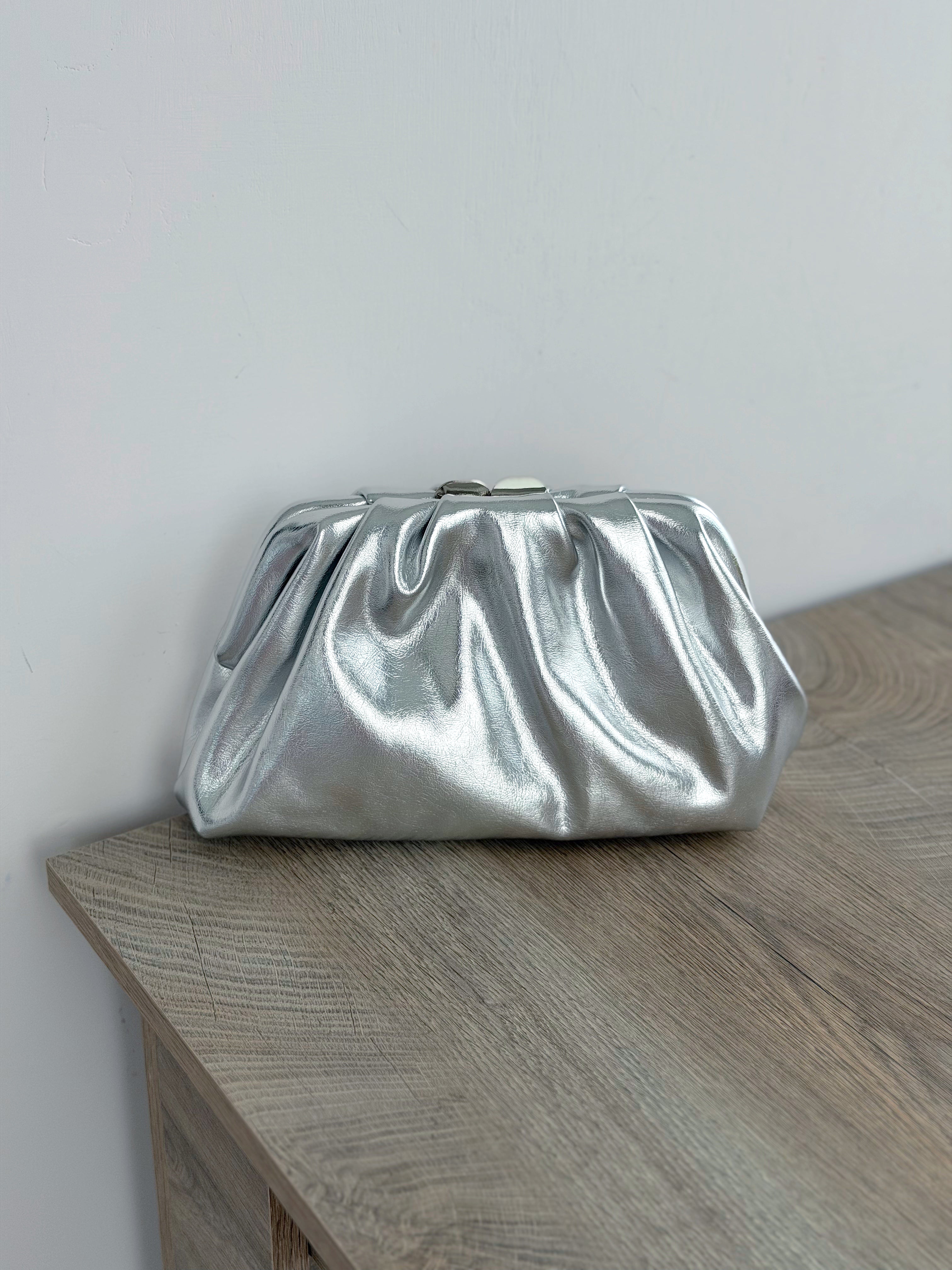 POCHETTE