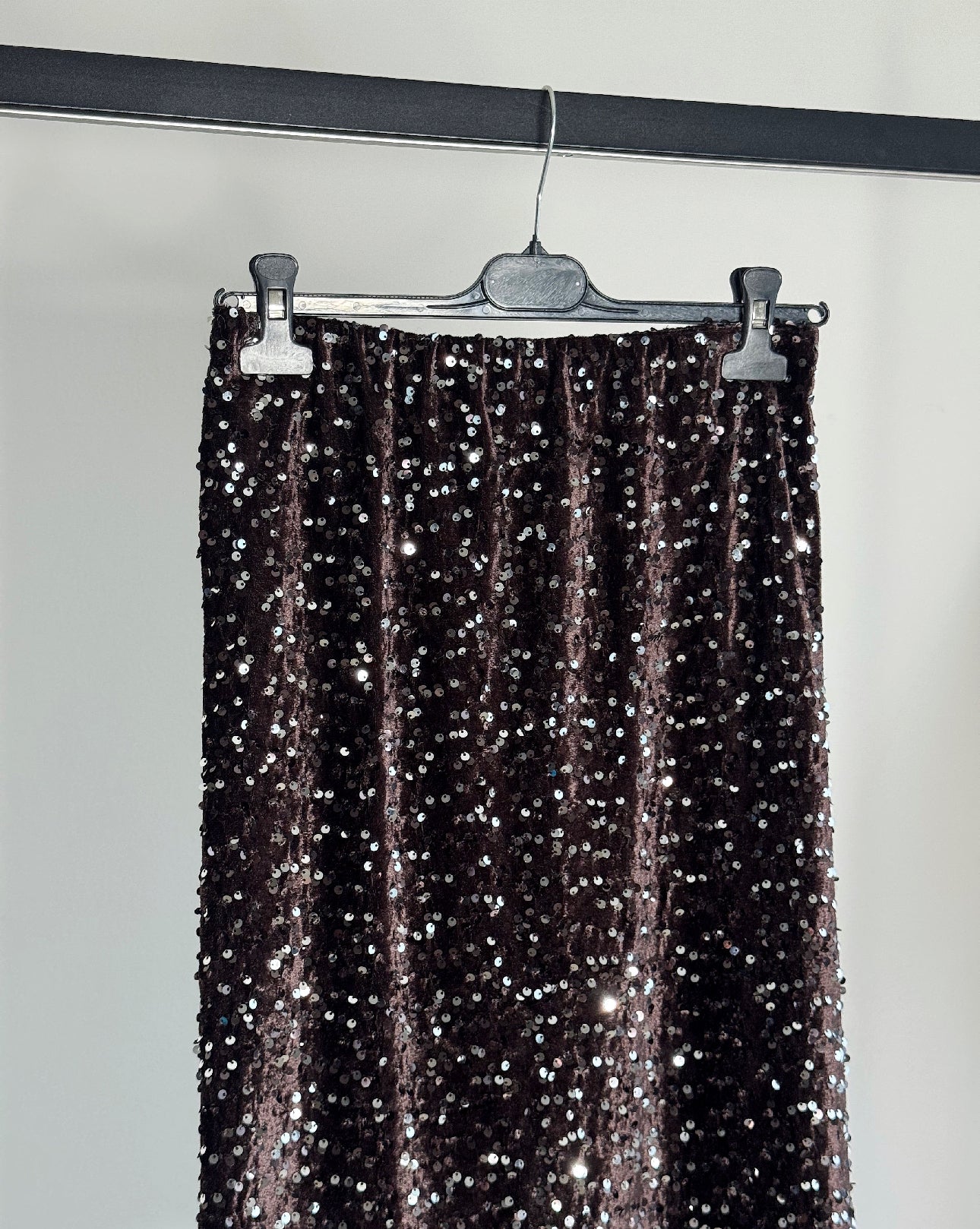 GONNA LONGUETTE IN PAILETTES