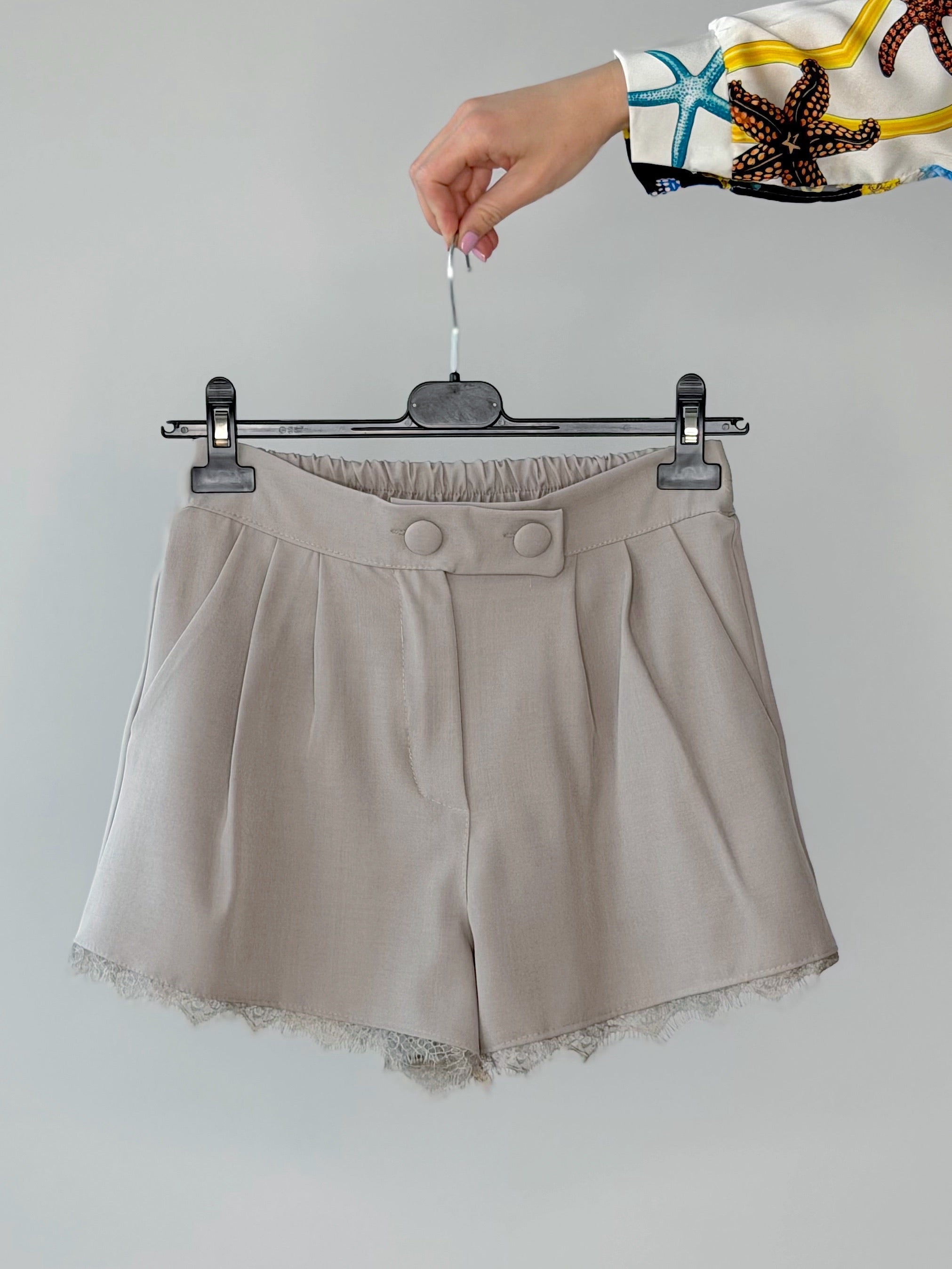 SHORTS DETTAGLI PIZZO