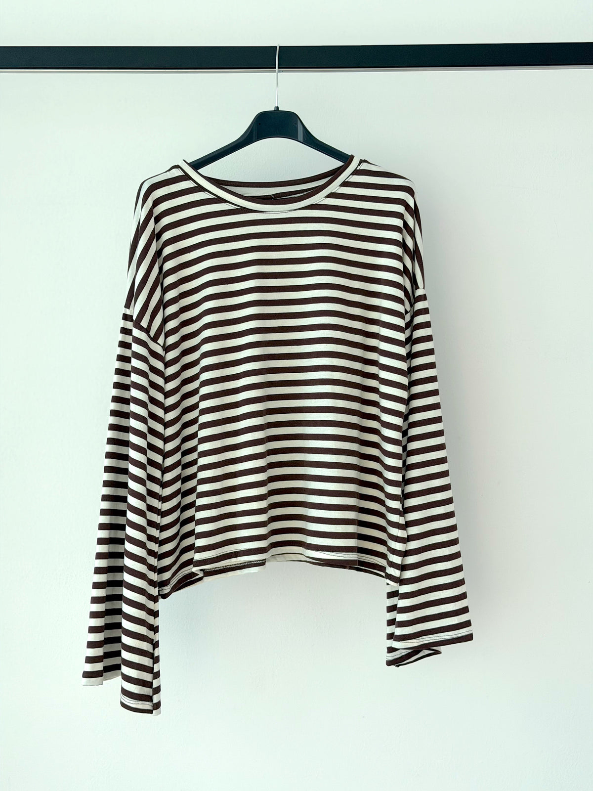 LONGSLEEVE OVERSIZE A RIGHE IN 100% cotone
