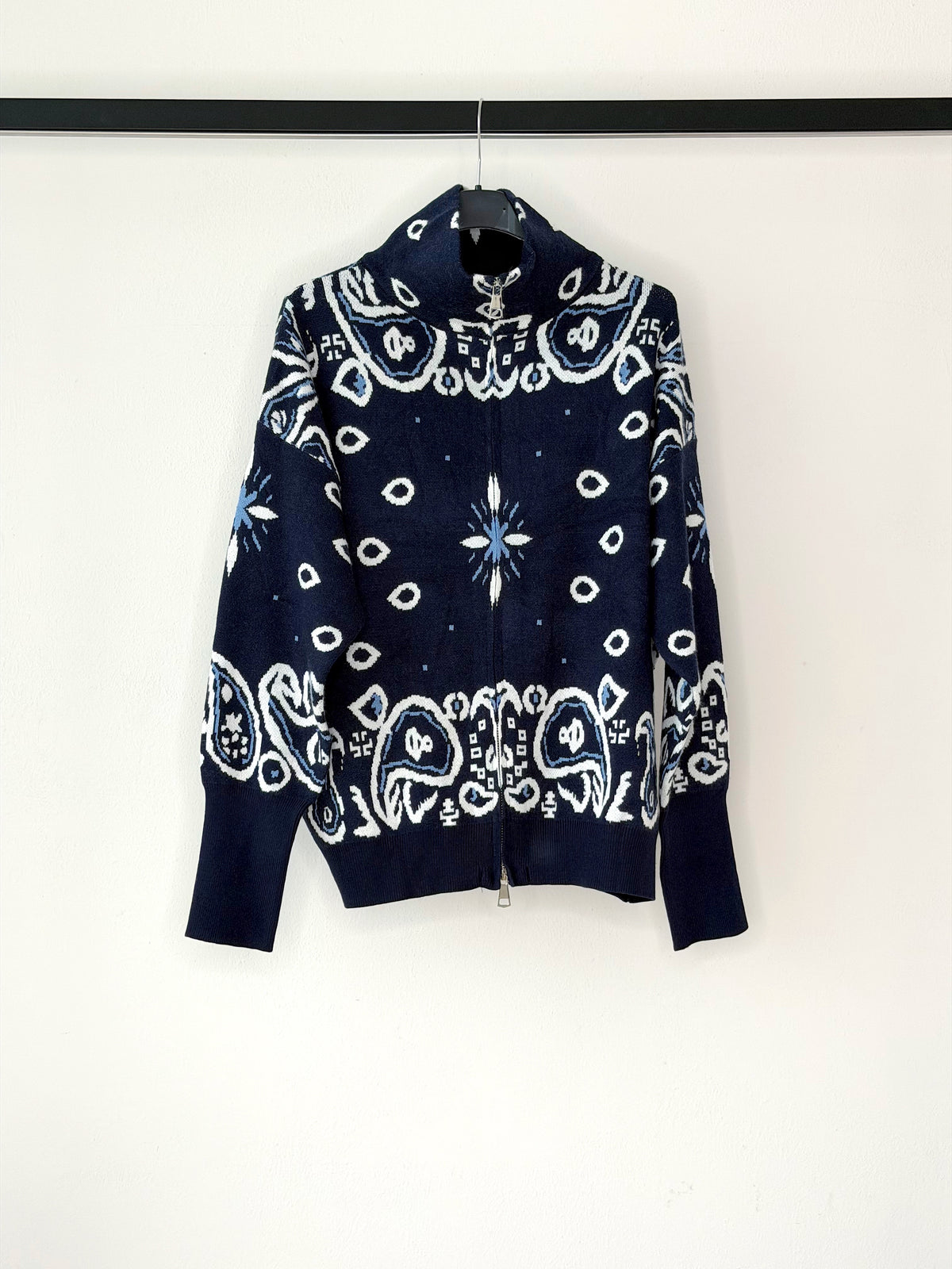 CARDIGAN BANDANA