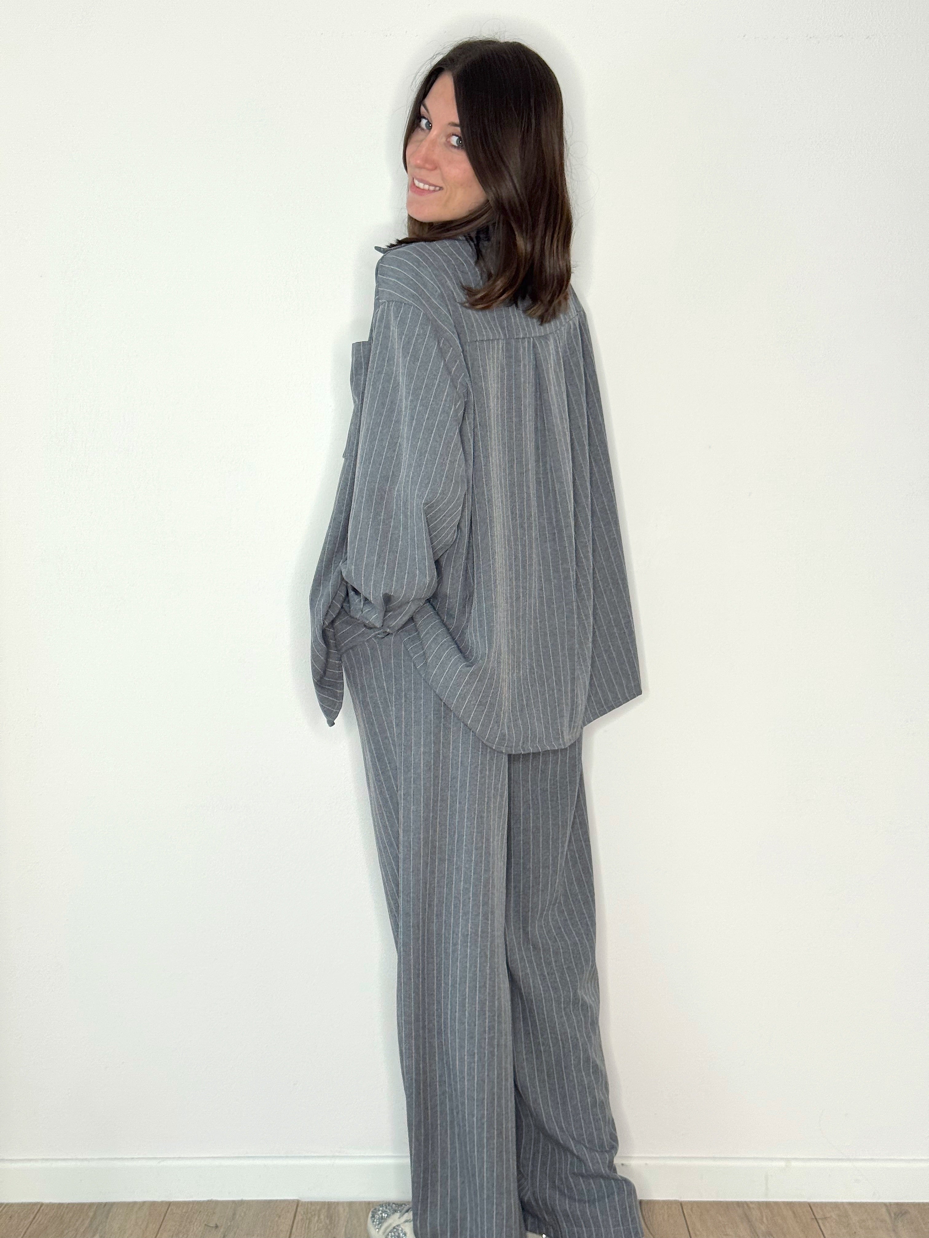 COORDINATO GESSATO GRIGIO