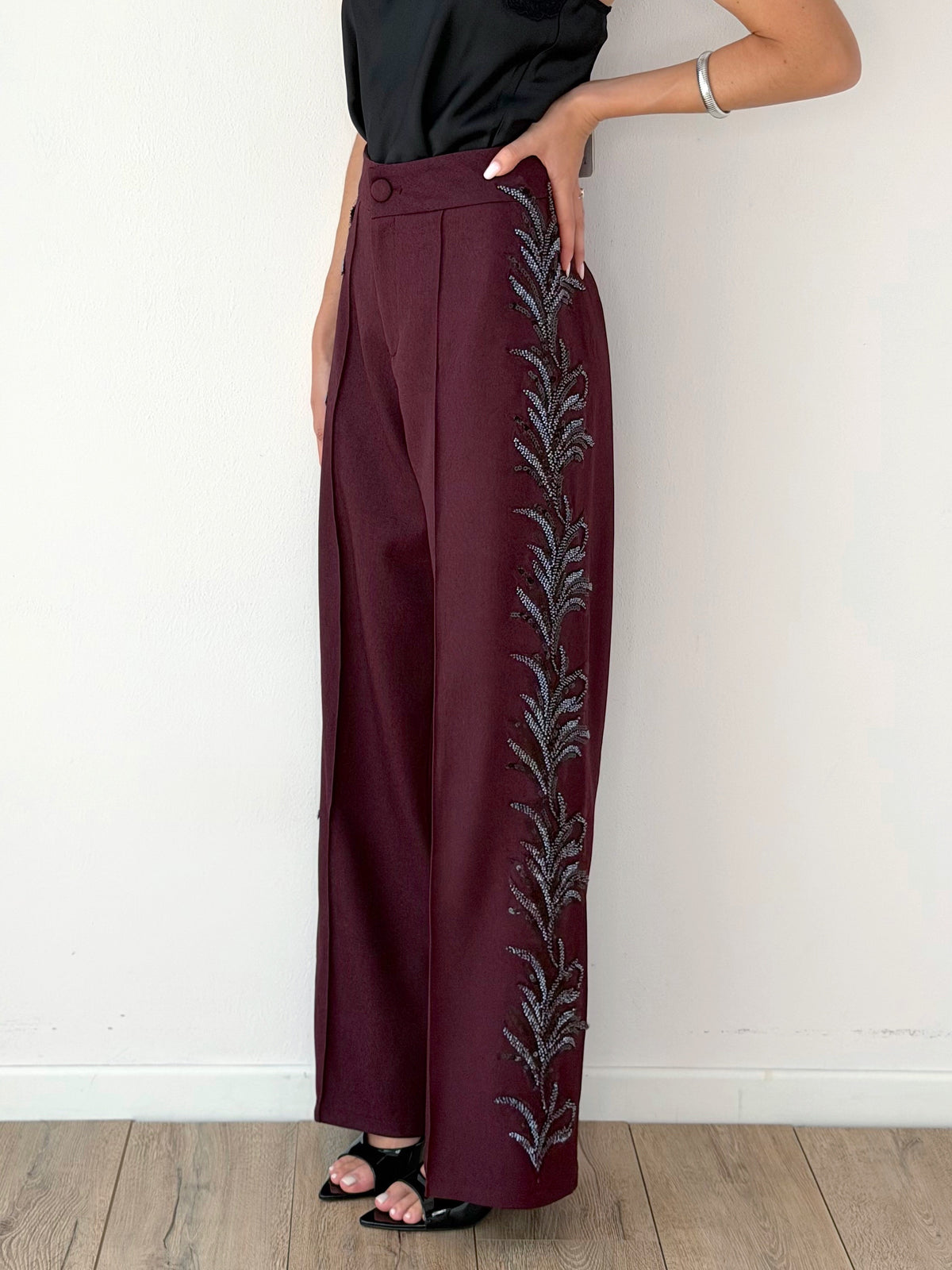TAILLEUR VINACCIA CON DECORAZIONE