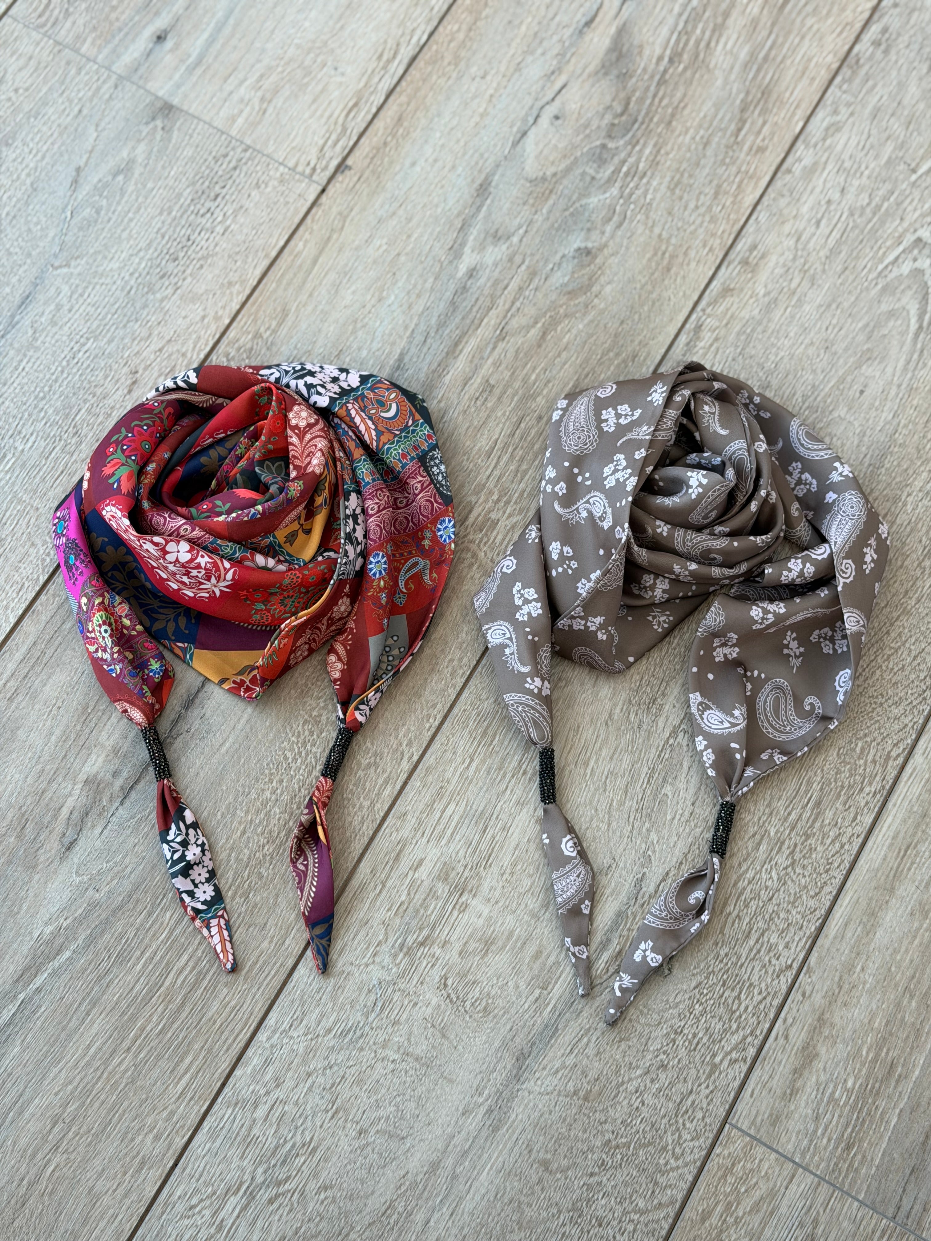 FOULARD RASO & PERLINE