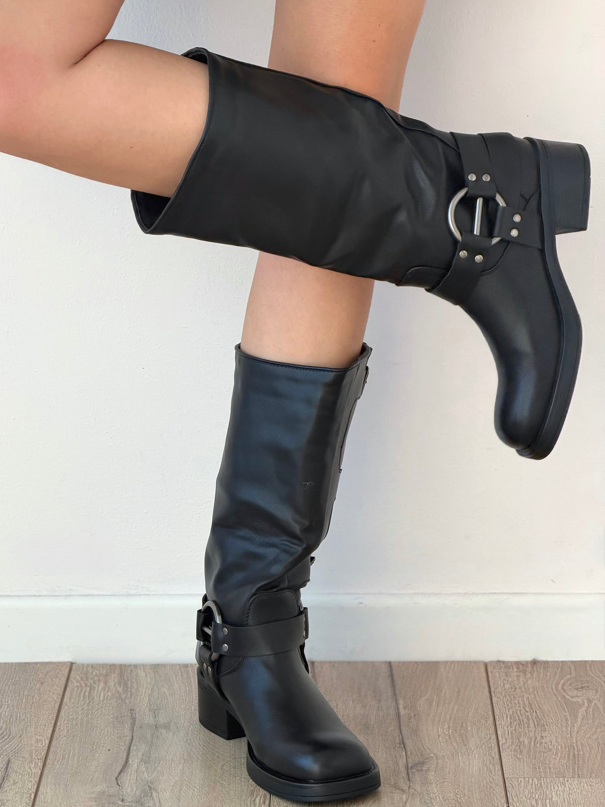 BIKER BOOTS