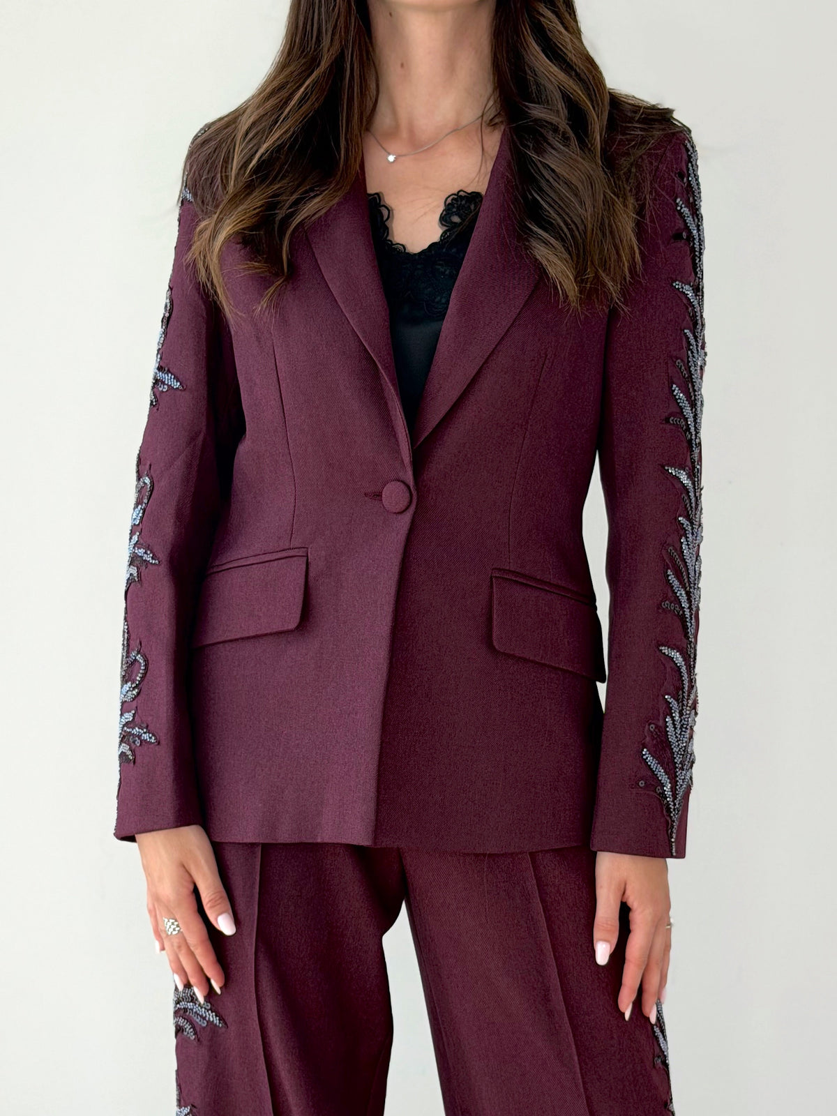 TAILLEUR VINACCIA CON DECORAZIONE