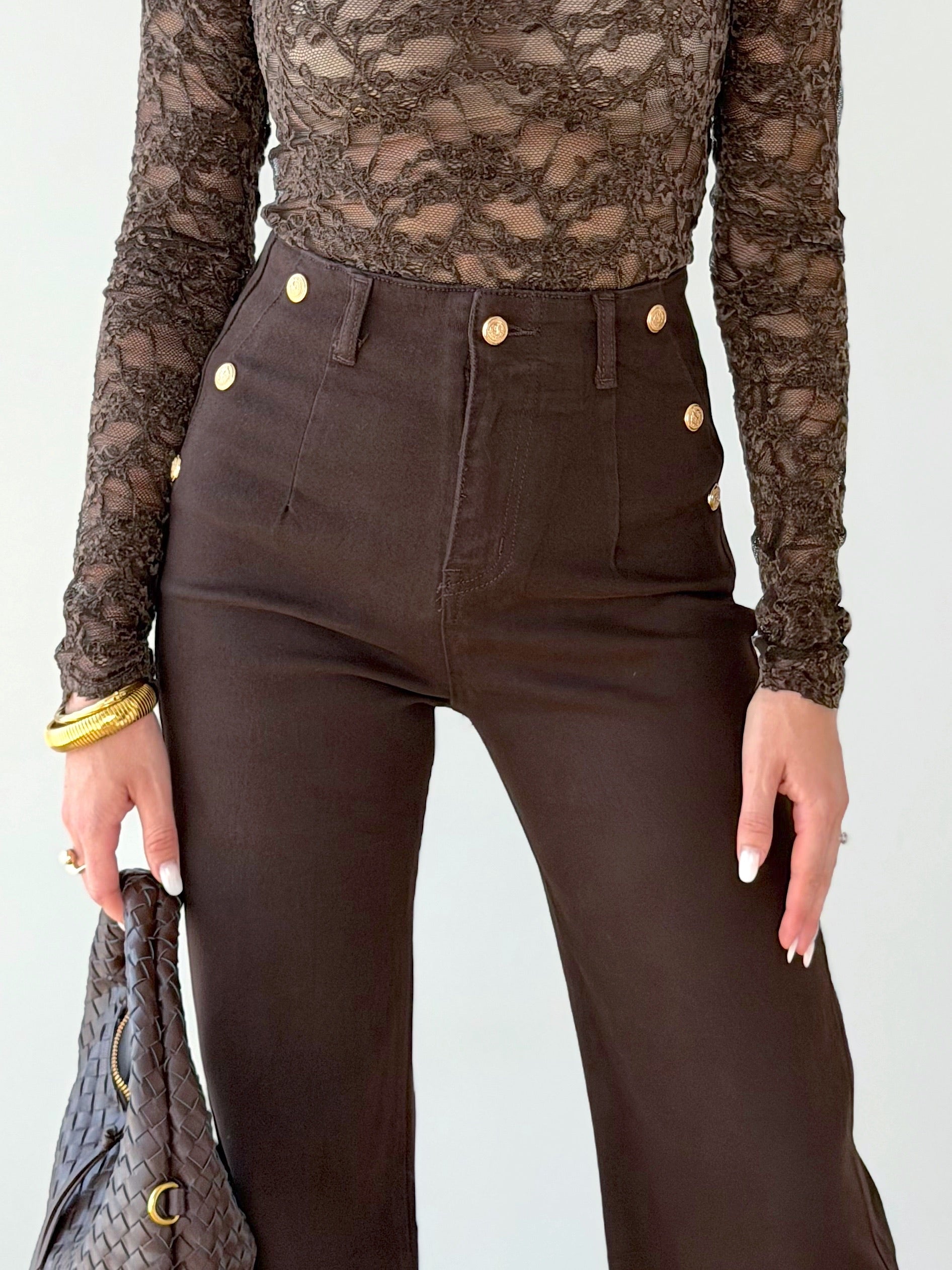 DENIM CON BOTTONI