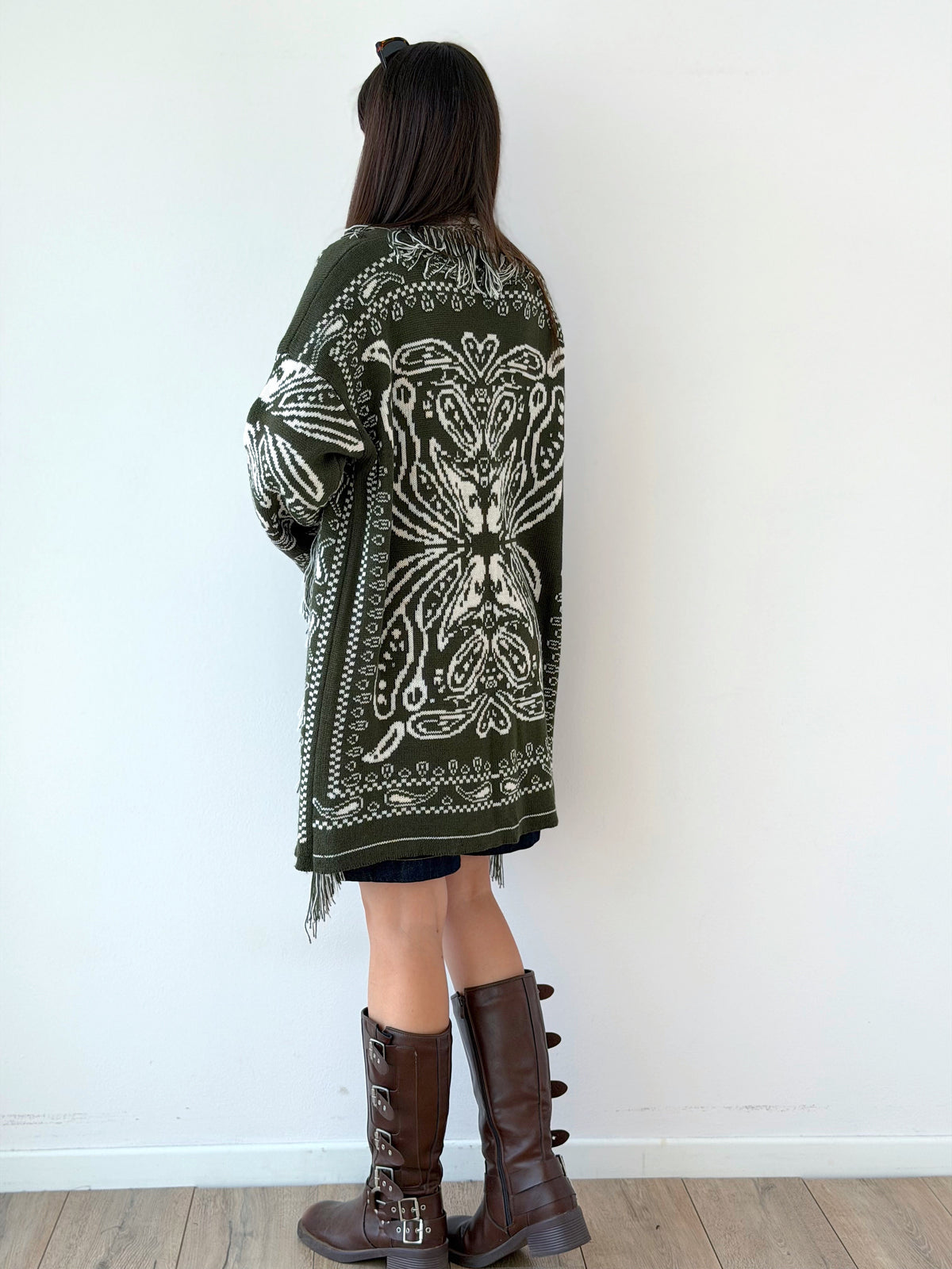 Cardigan bandana