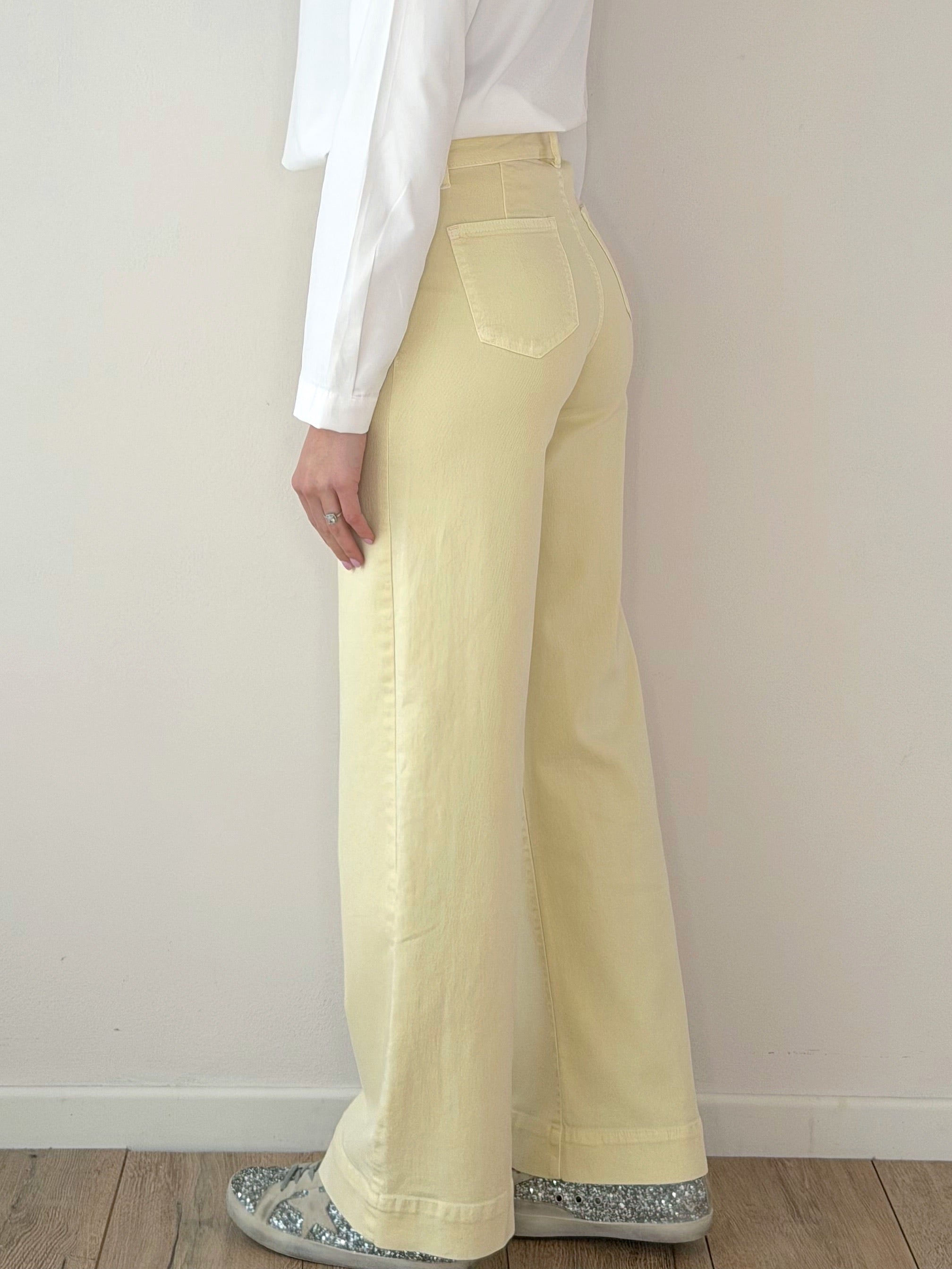 DENIM GIALLO CON TASCHINE