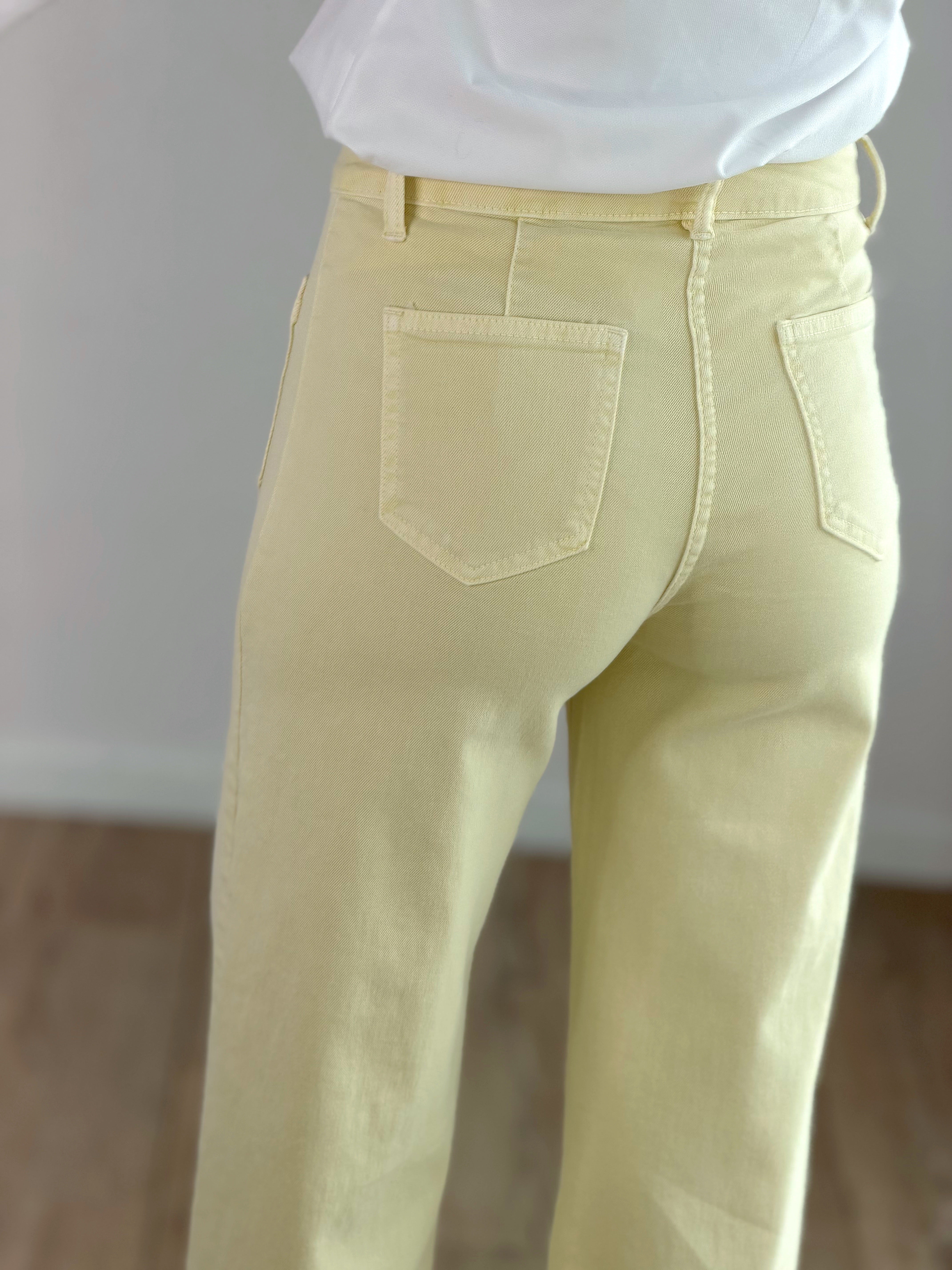 DENIM GIALLO CON TASCHINE