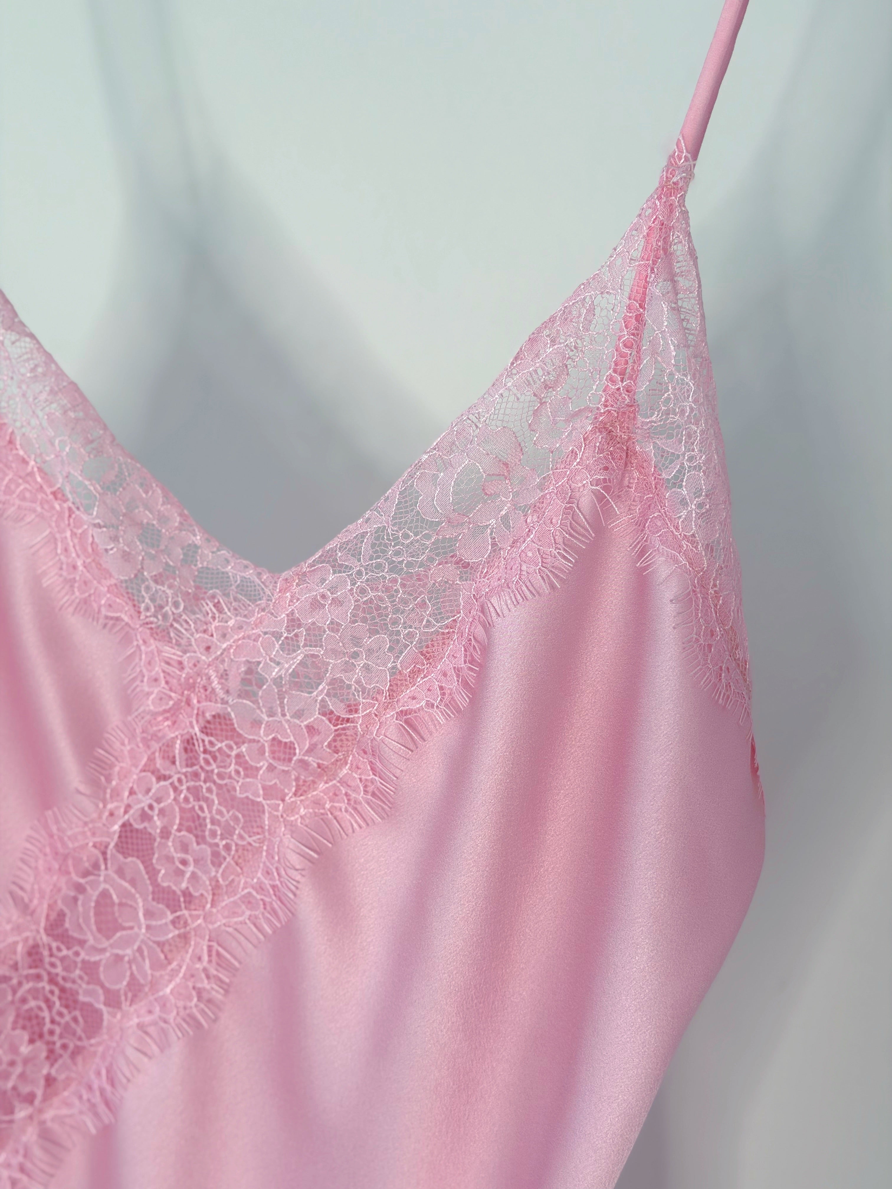 CANOTTIERA ASSIMETRICA CON PIZZO