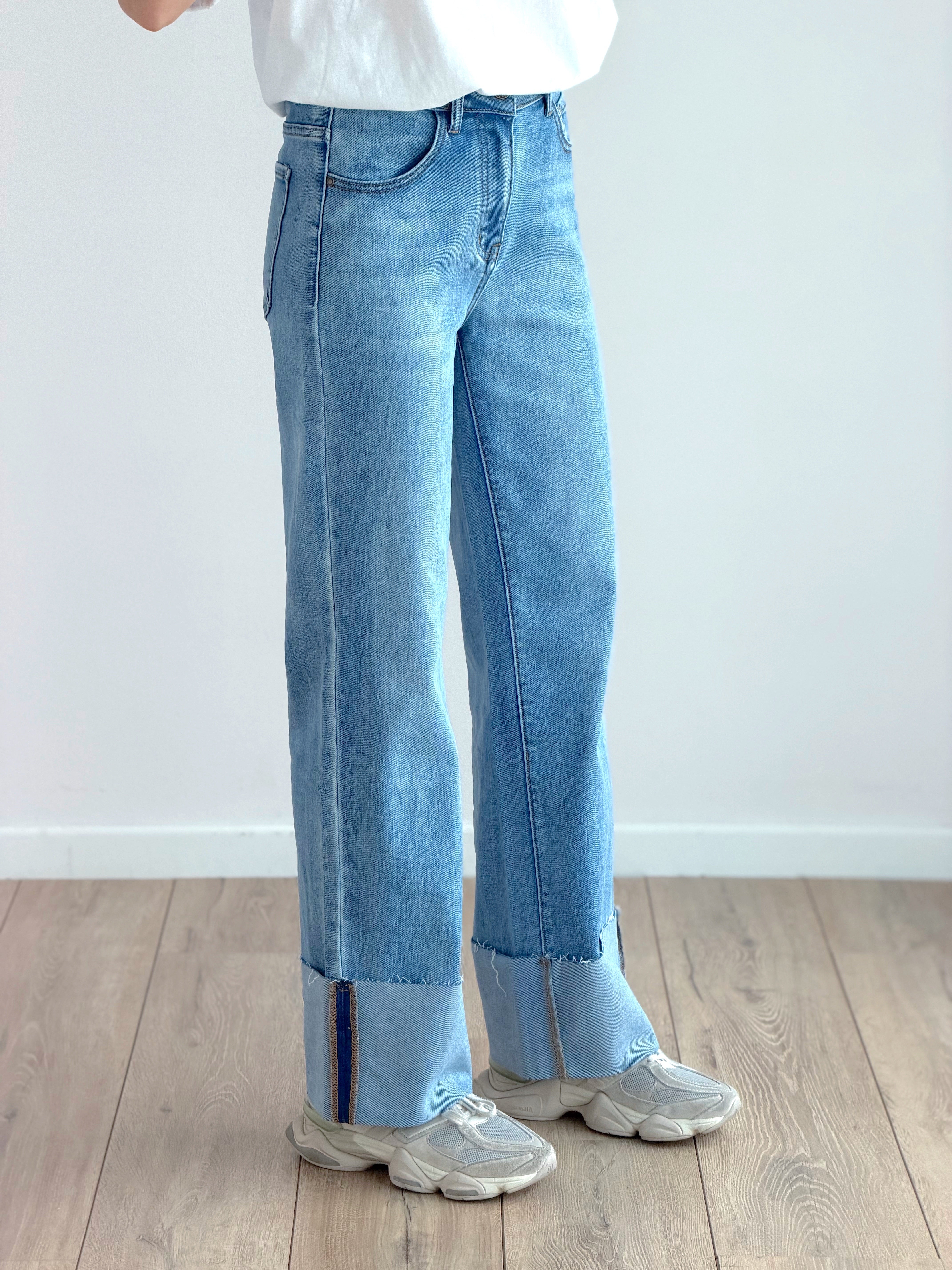 DENIM CON MAXI RISVOLTO
