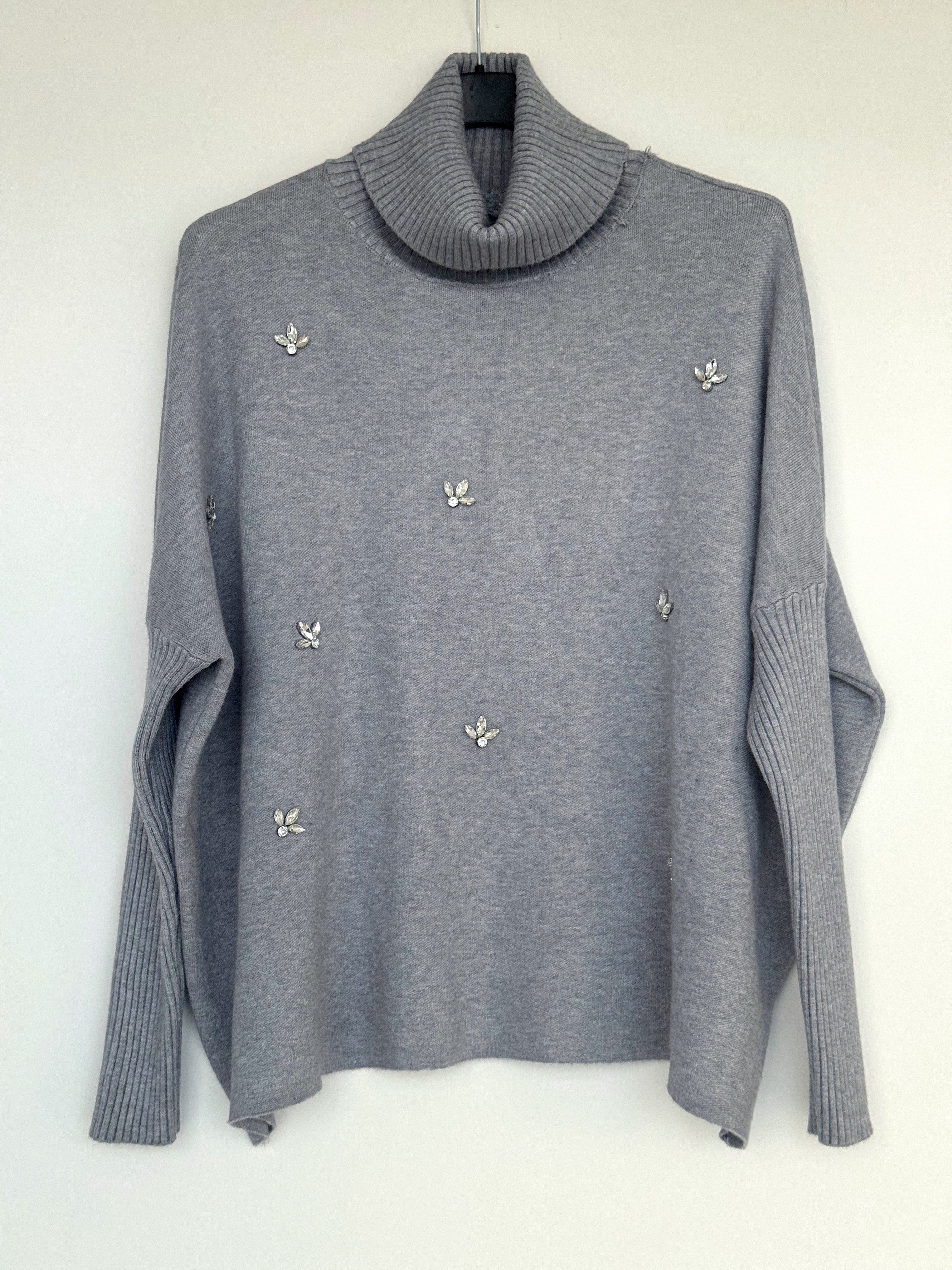 MAGLIONE CON DECORAZIONI GIOIELLO