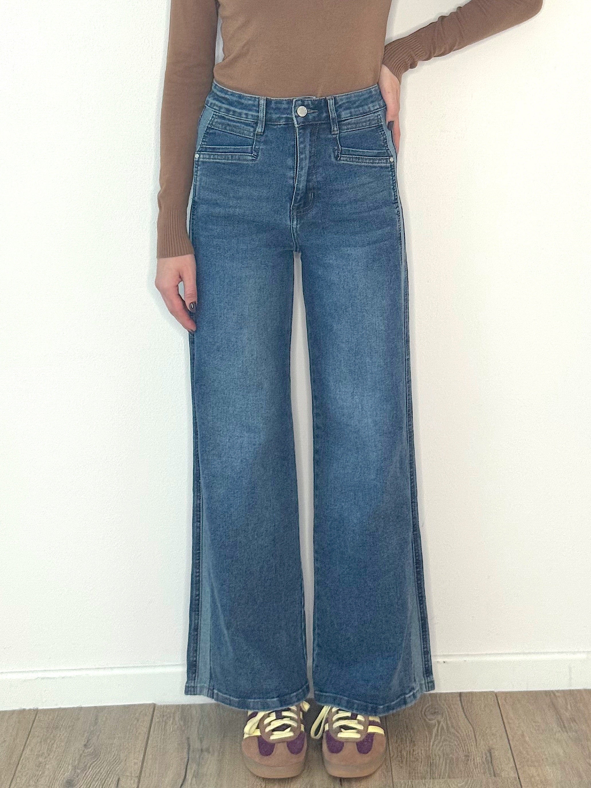 DENIM CON BANDE LATERALI