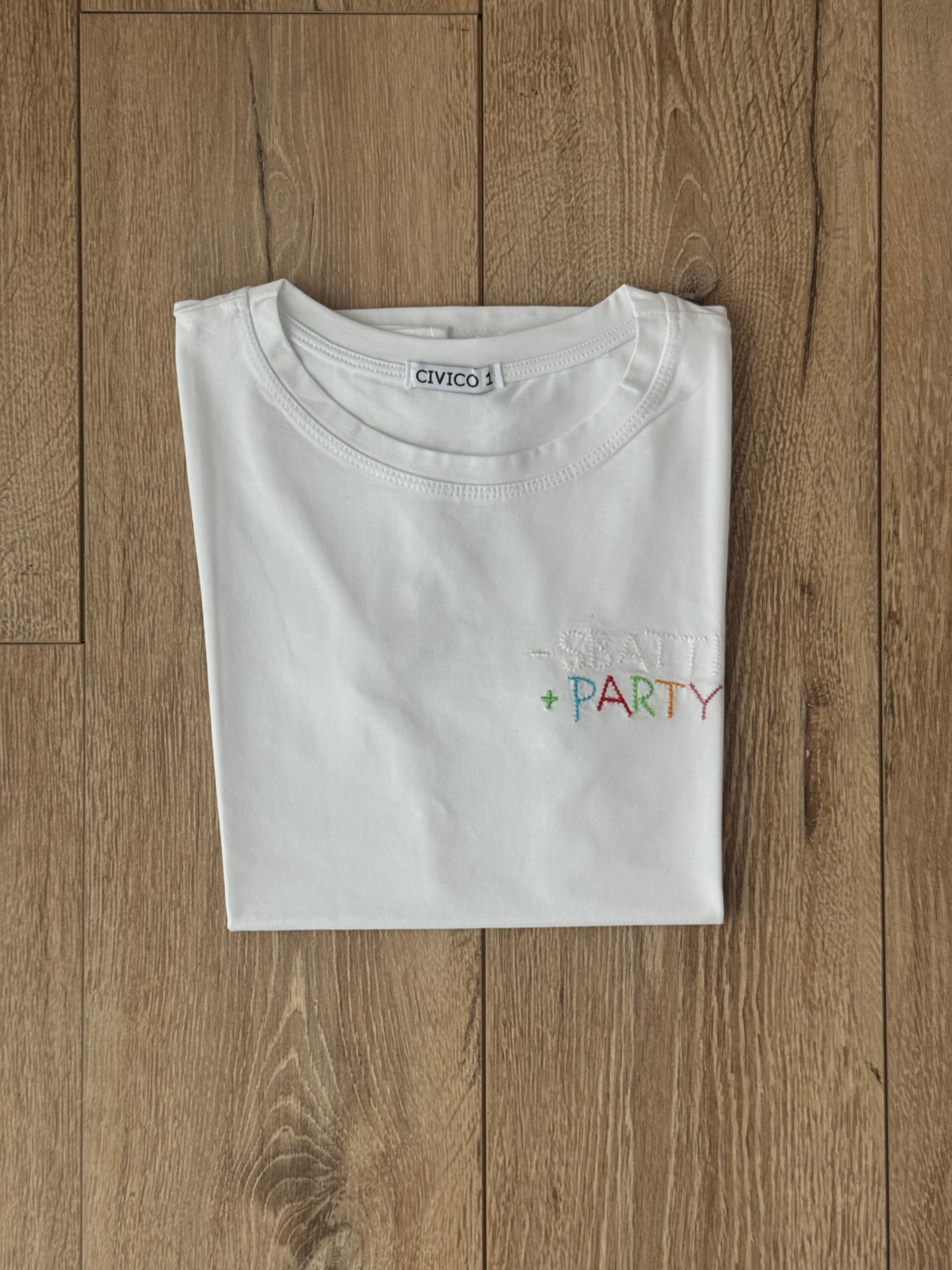 T-SHIRT CON SCRITTE