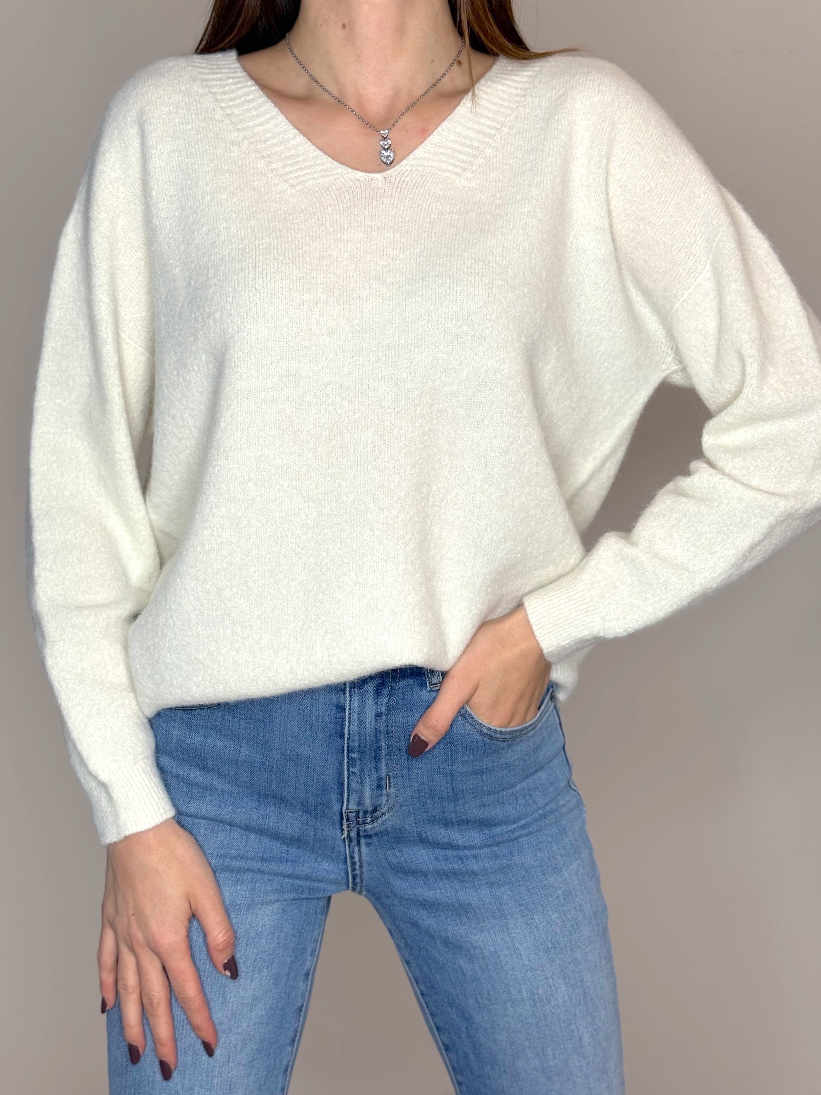 MAGLIONE BASIC SCOLLO A V