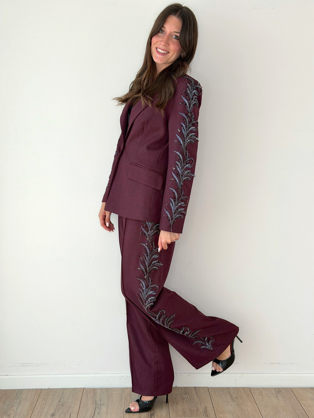 TAILLEUR VINACCIA CON DECORAZIONE