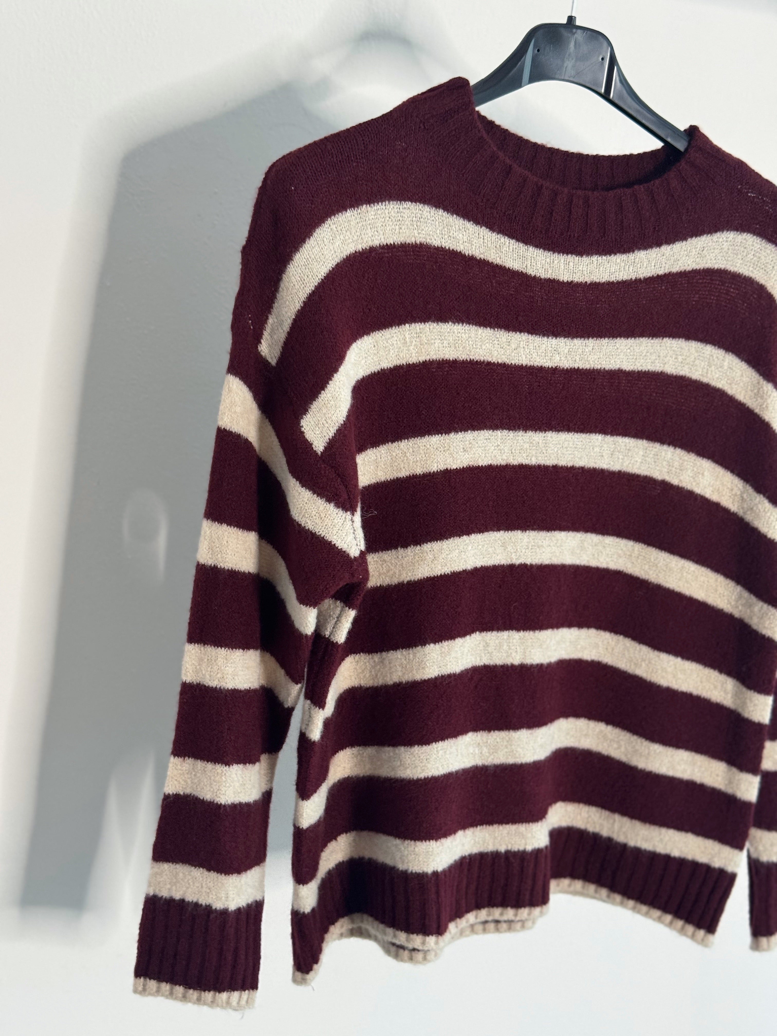 MAGLIONE RIGHE CON 12% LANA