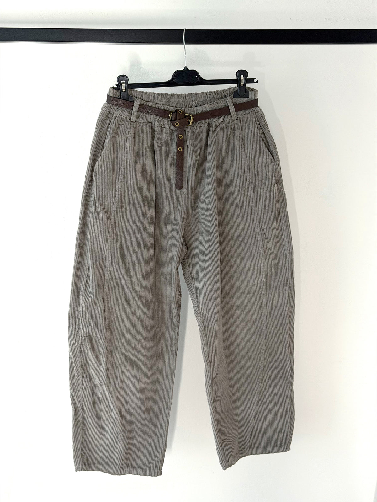 PANTALONE BALLOON IN VELLUTO ELASTICIZZATO IN VITA