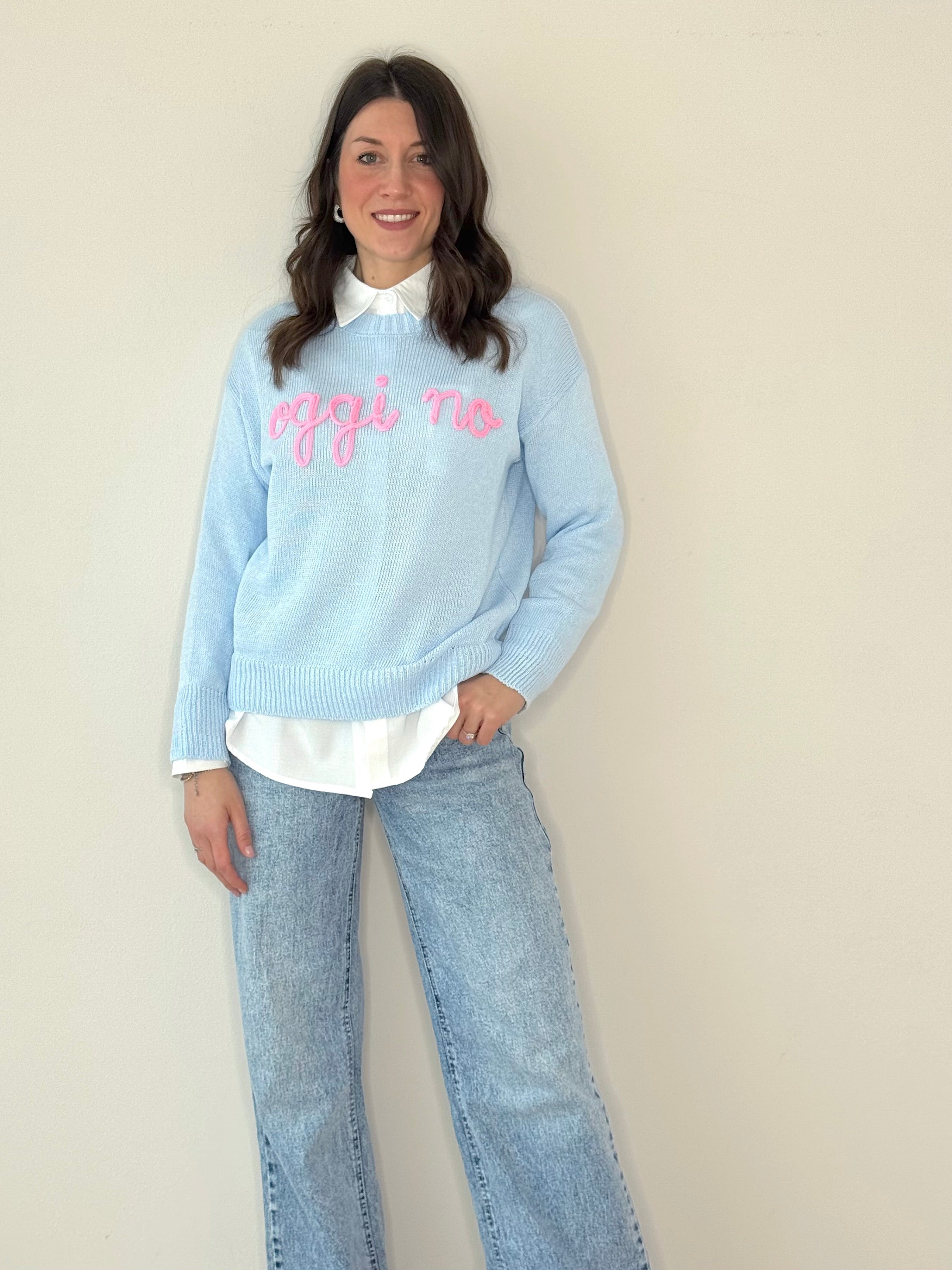 MAGLIONE CON SCRITTE