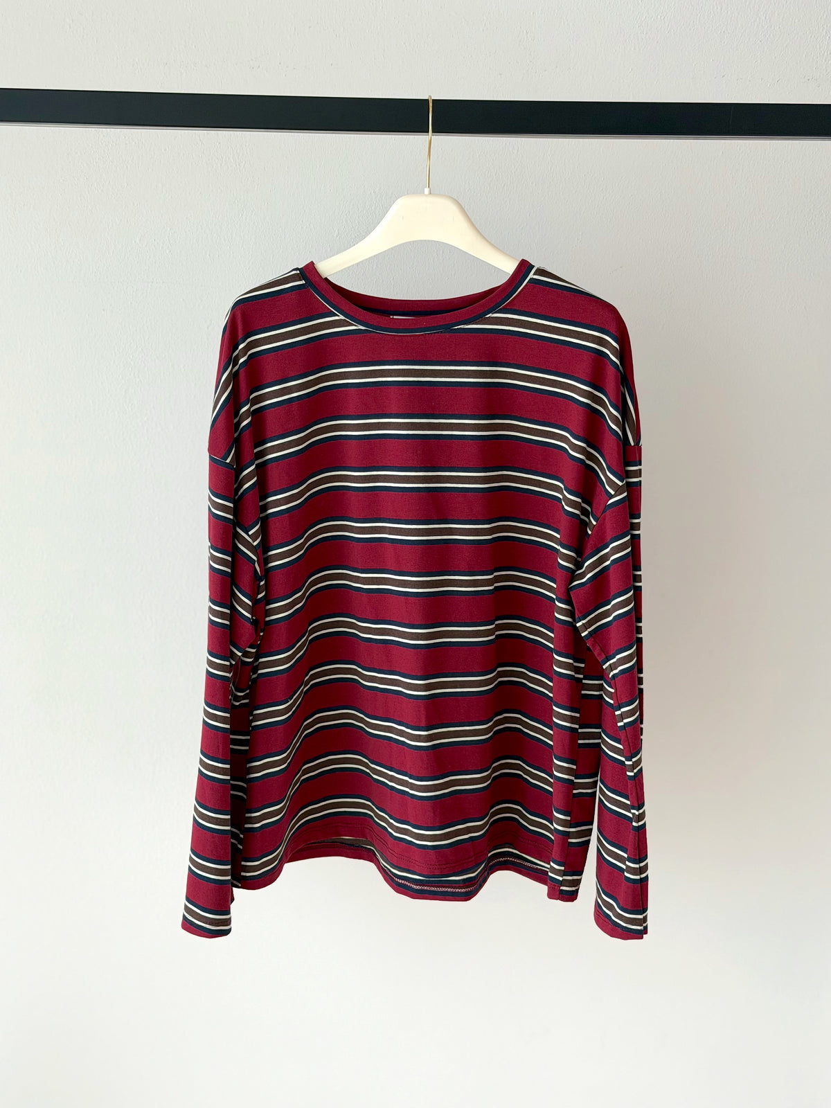 LONGSLEEVE RIGHE OVER