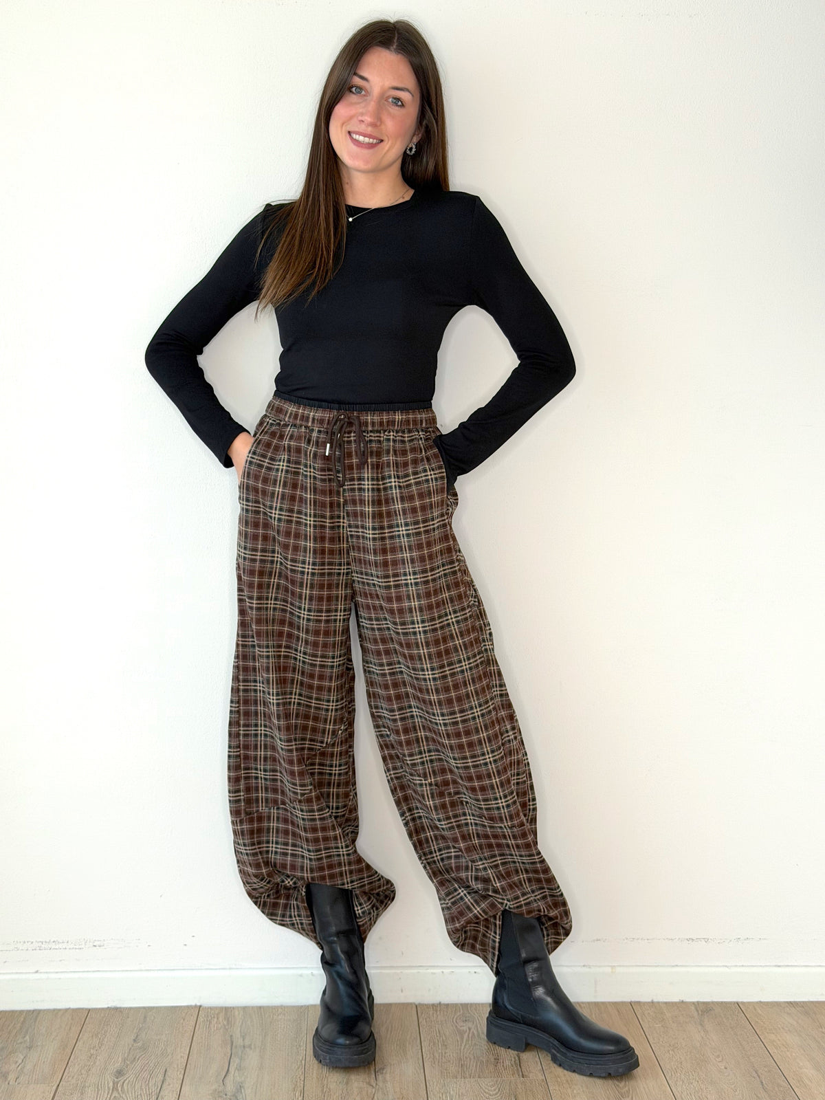 PANTALONE BALLOON WOOD BY MONIQUE